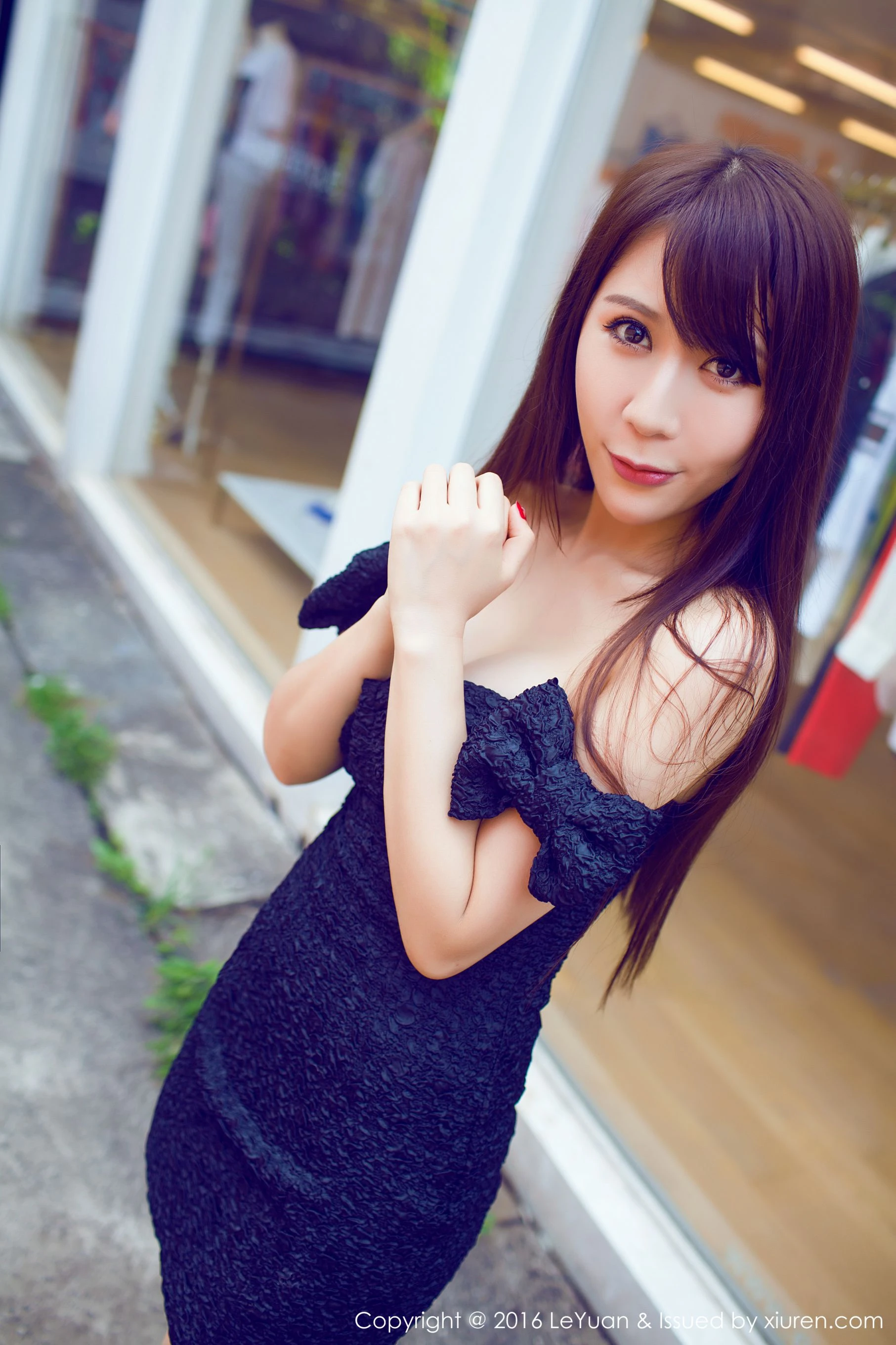 雨季限定網紅性感寫真集 – 室內神秘瞬間捕捉獨家 - 18