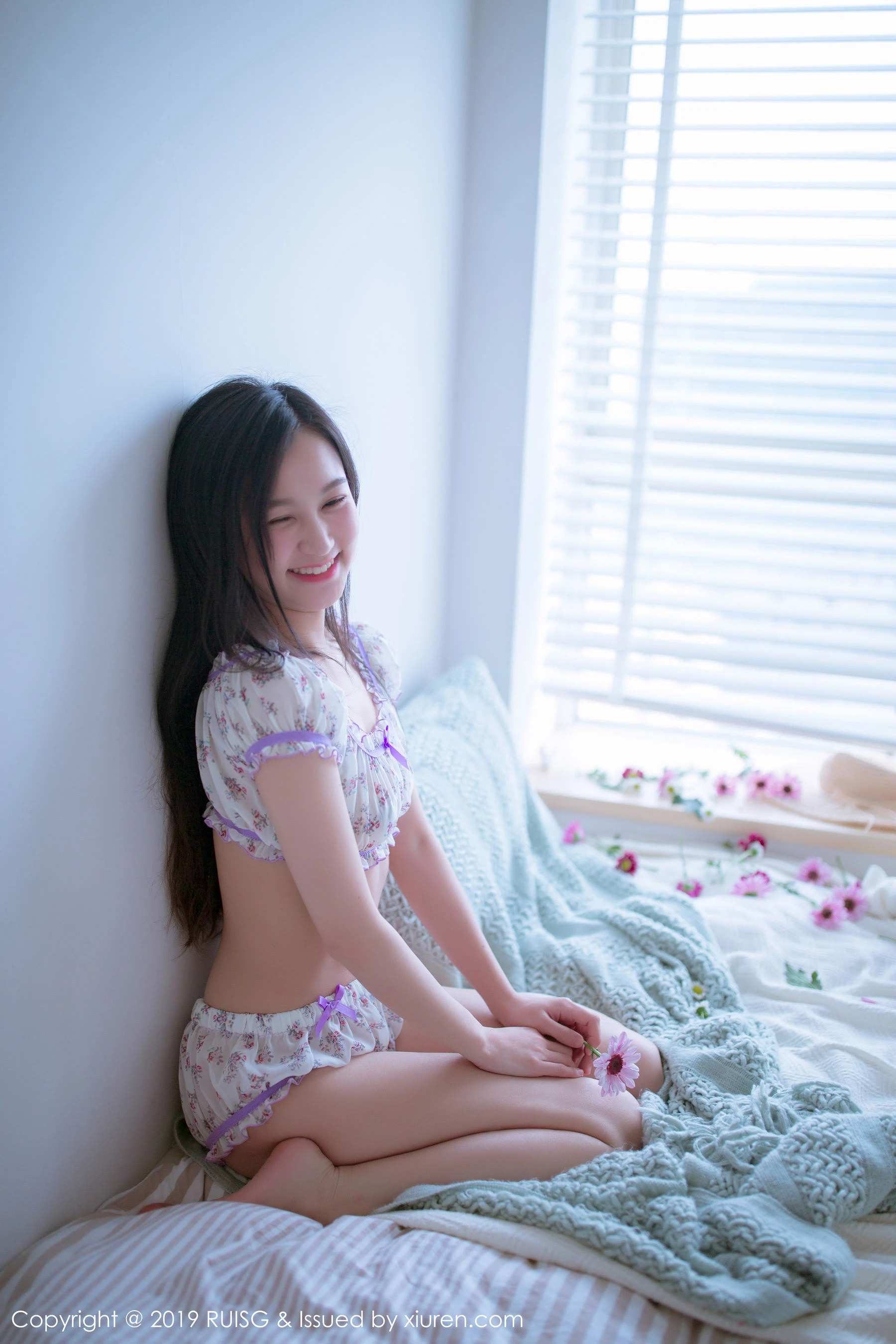 空姐高貴海邊寫真 – 夏日靜謐風格展現珍藏 - 15