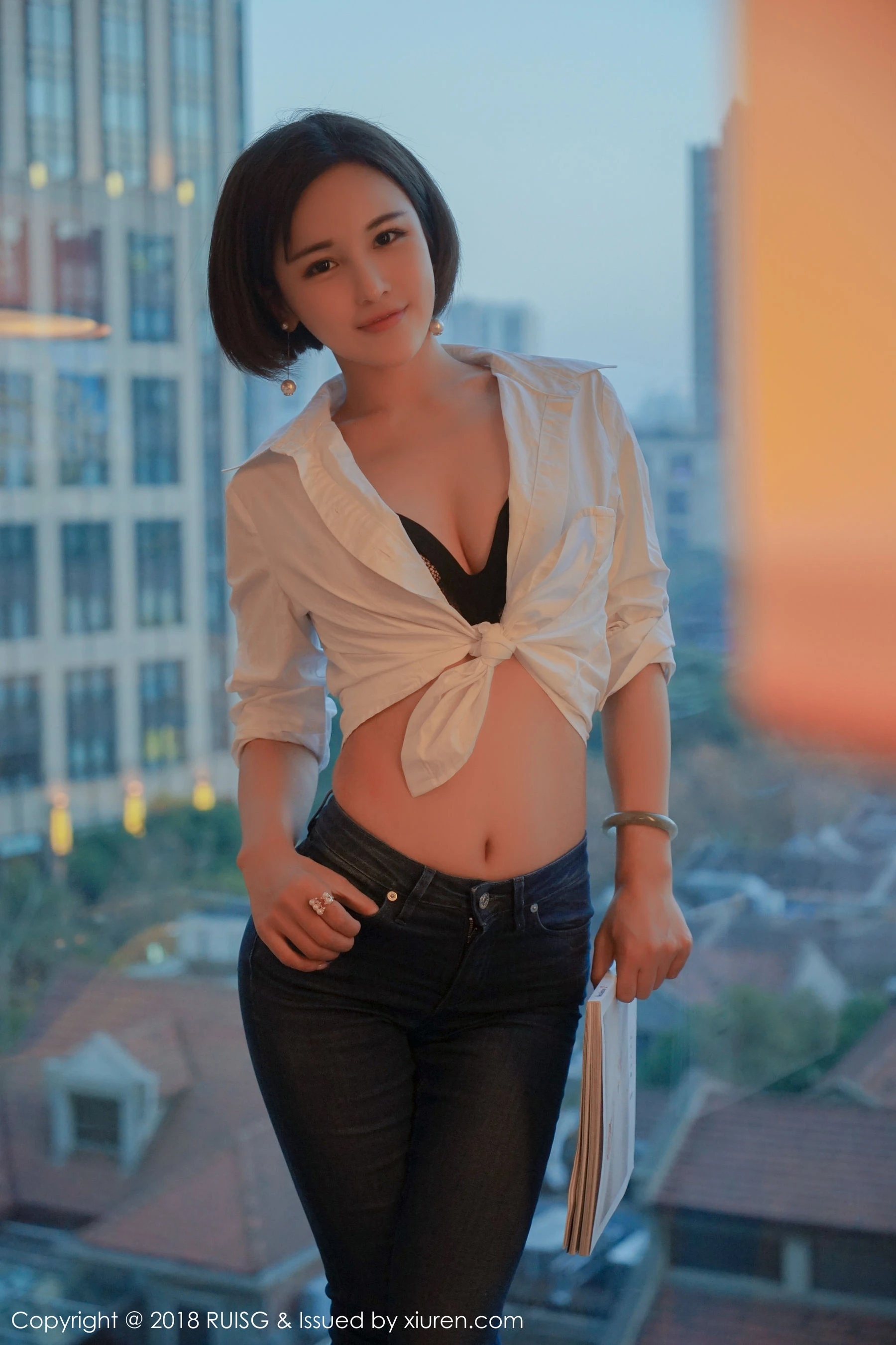 網紅知性攝影棚寫真 – 夏季靜謐風格展現典藏 - 21