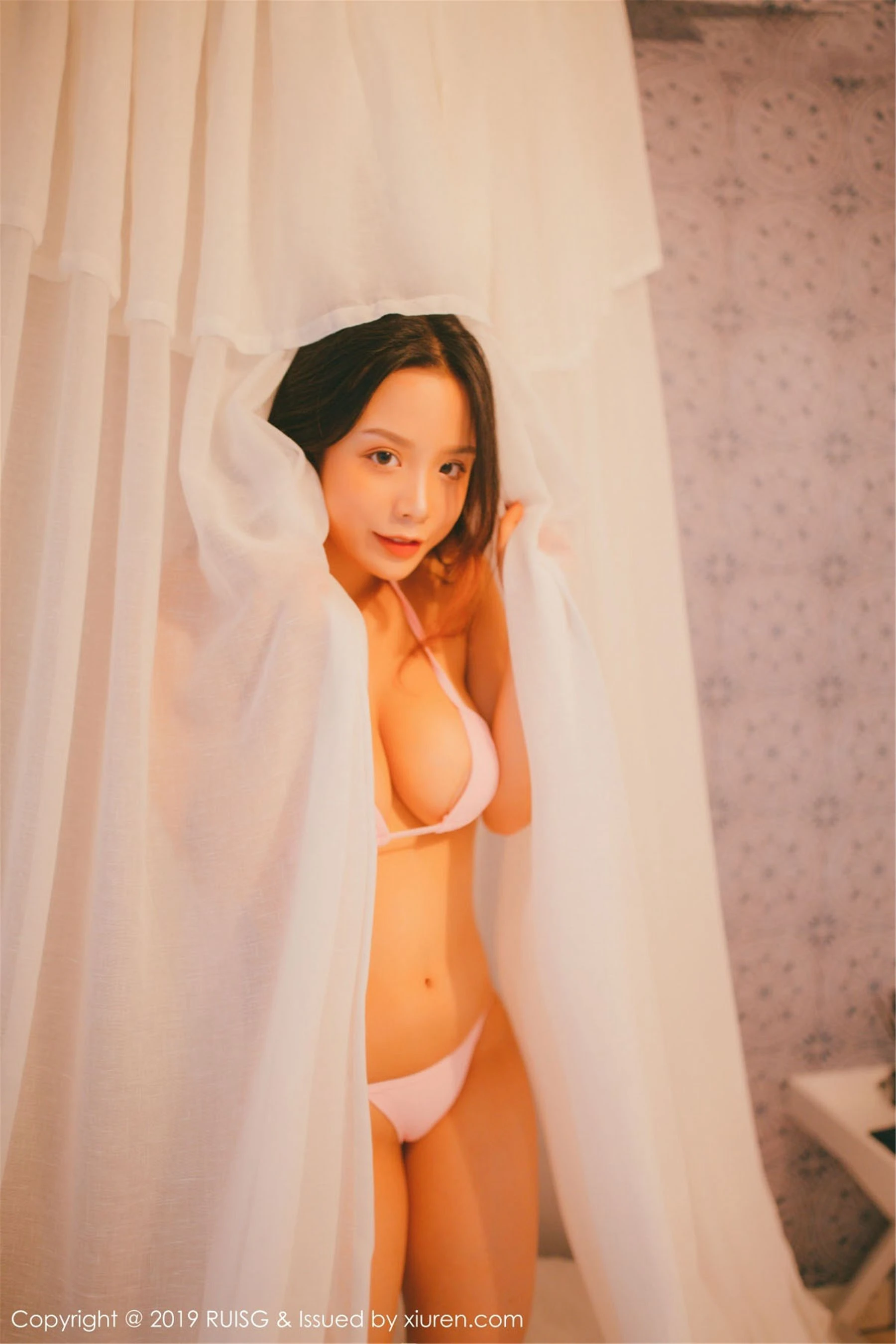 苗慄夜晚網紅美照 – 活潑魅力自然光實錄珍藏 - 46