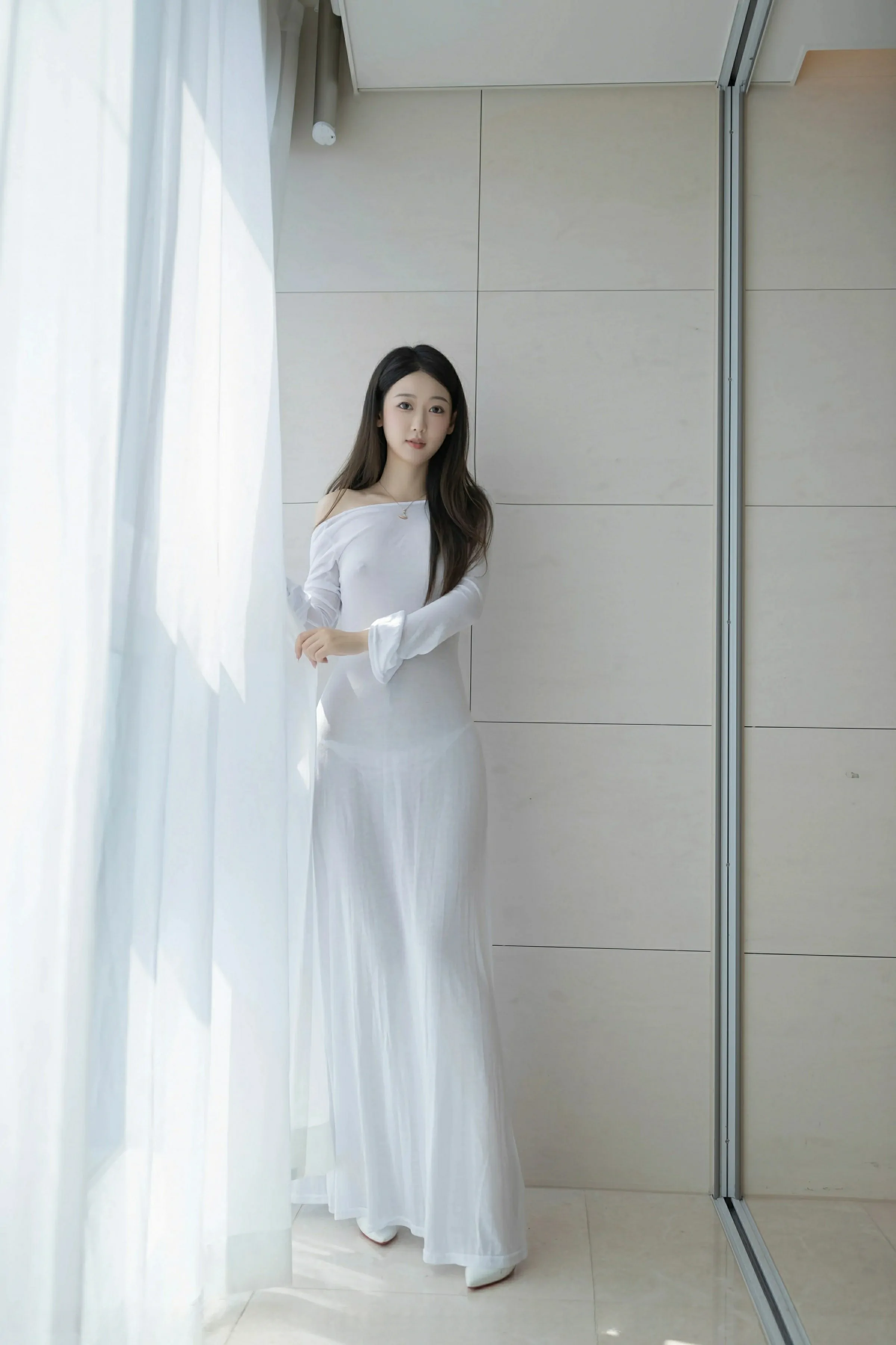 彰化深夜模特美照 – 優雅魅力私房實錄精選 - 7