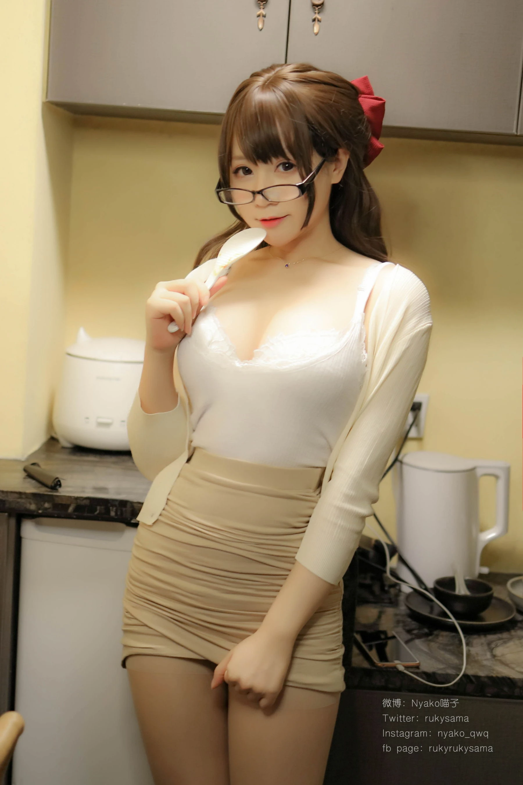 黃昏彰化嫩模寫真精選 – 甜美山景俏皮完美融合珍藏 - 25