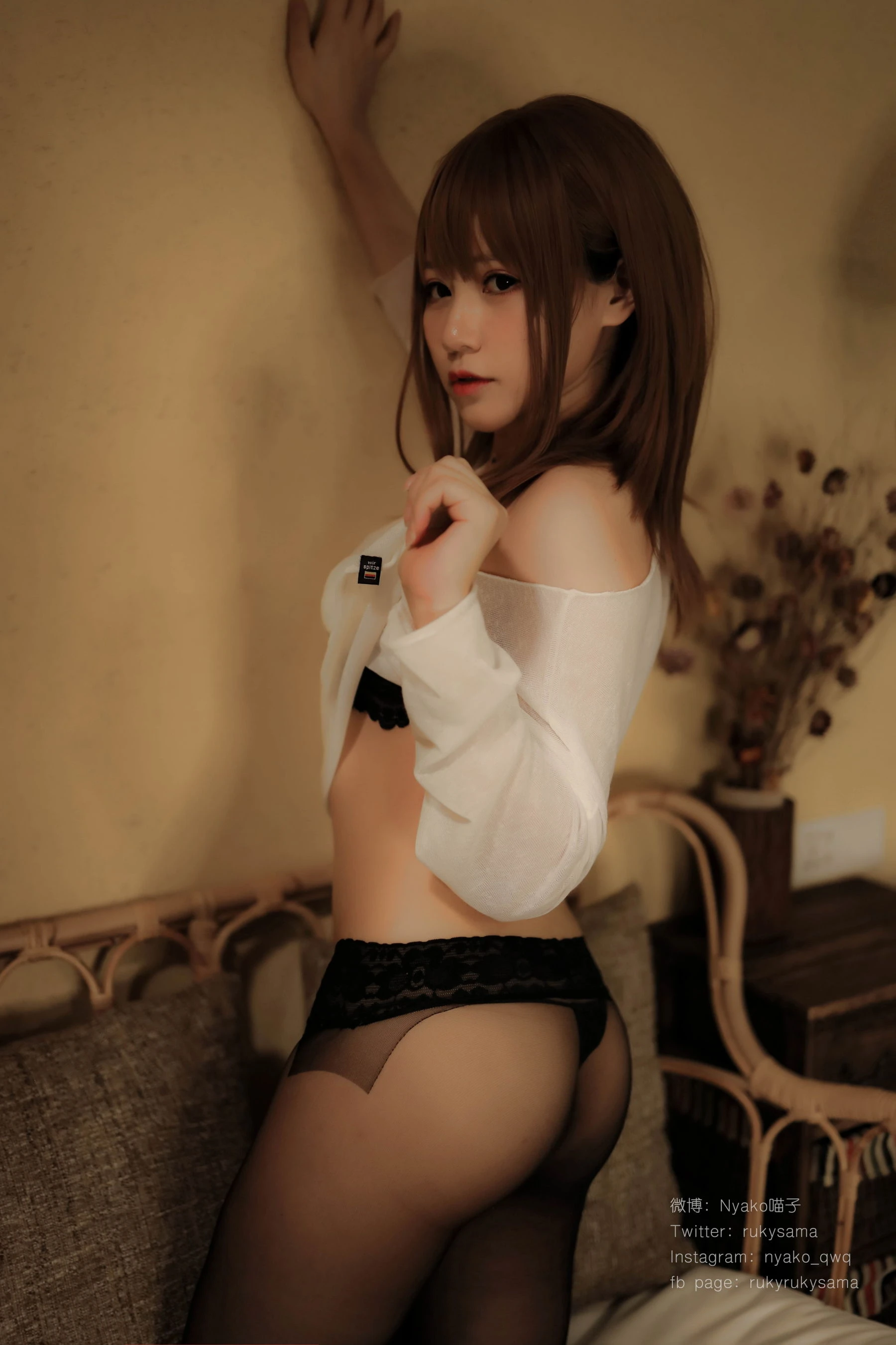 黃昏彰化嫩模寫真精選 – 甜美山景俏皮完美融合珍藏 - 99