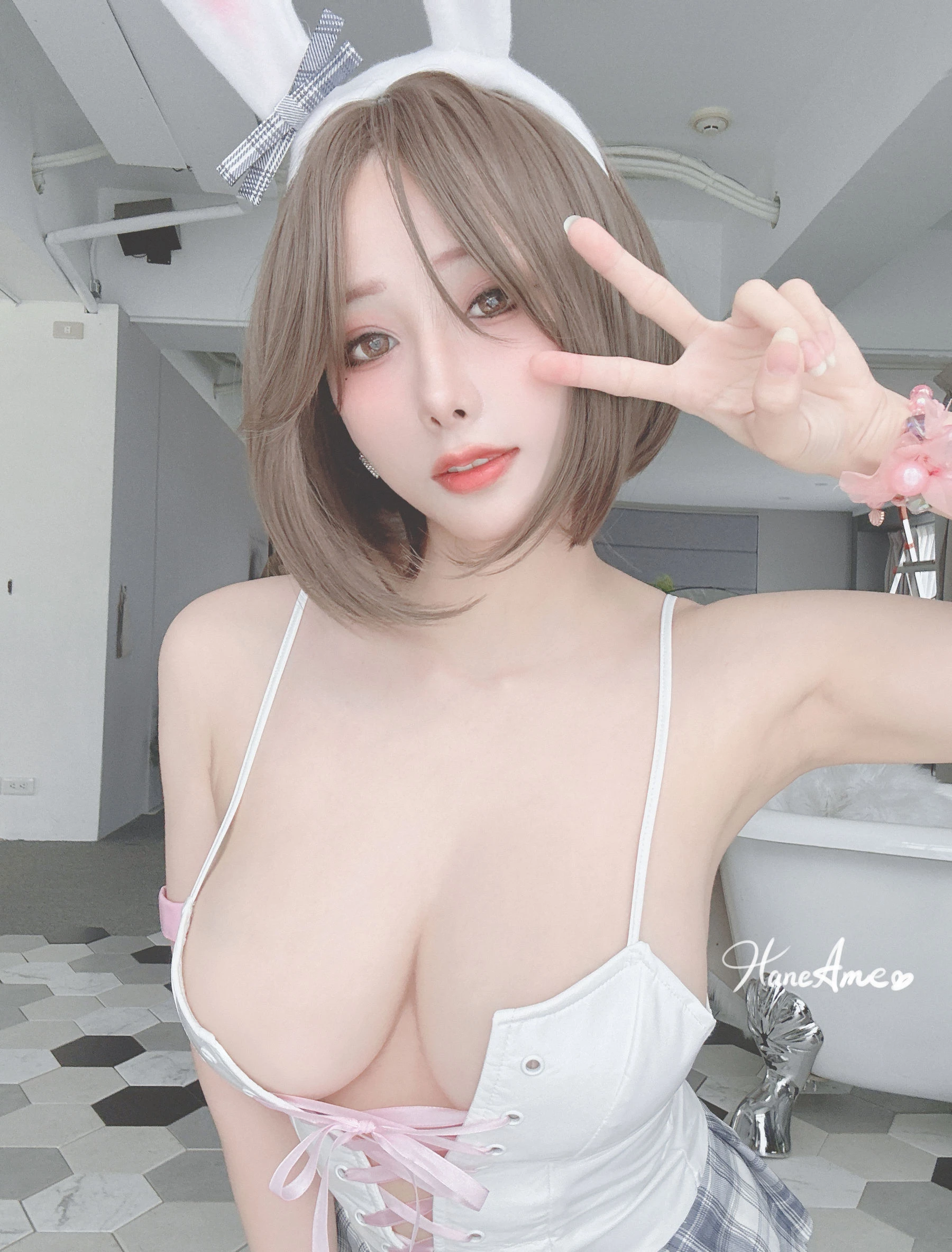 浪漫時刻空姐海邊寫真 – 夏日甜美風採再現典藏 - 24