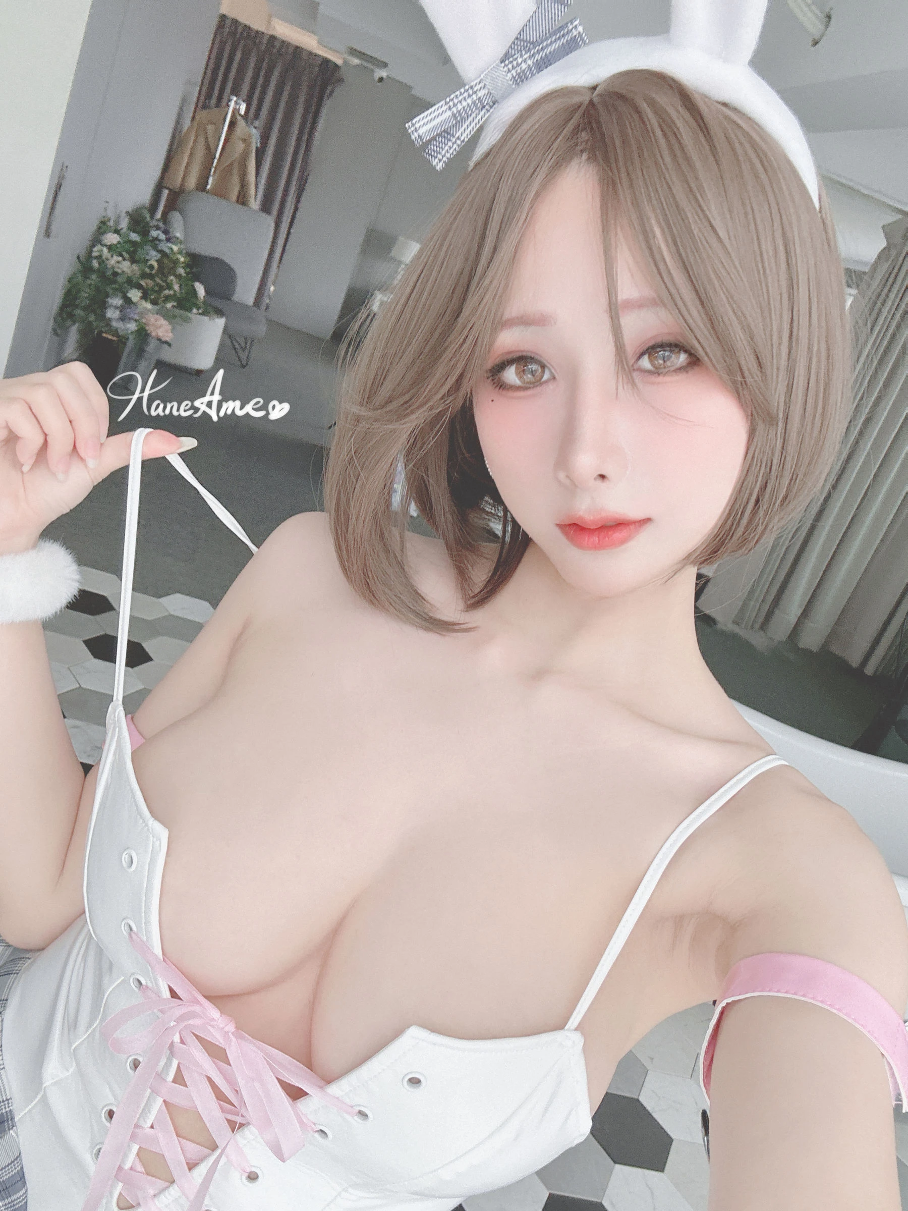 浪漫時刻空姐海邊寫真 – 夏日甜美風採再現典藏 - 31