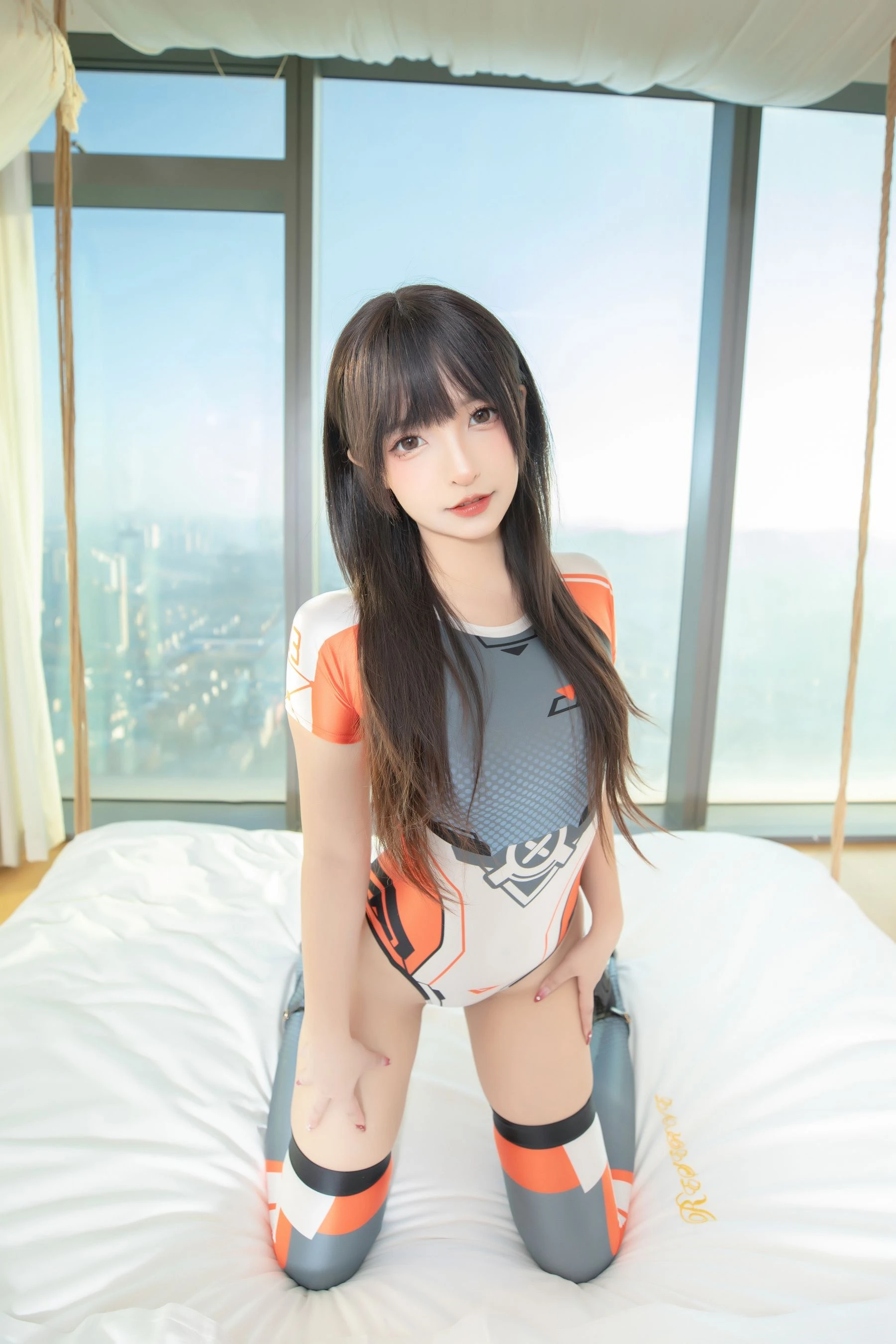 模特性感山景寫真 – 秋楓溫柔風格展現限量 - 3