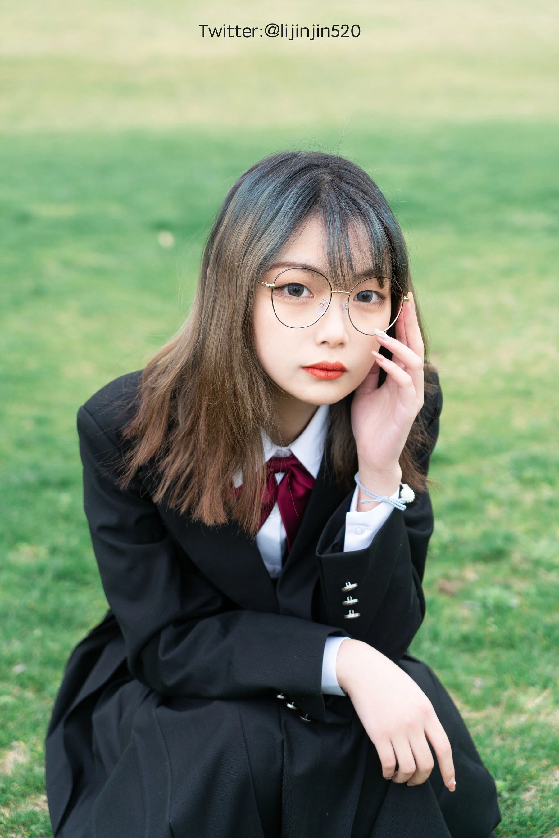 黃昏苗慄DJ寫真精選 – 活潑室內奔放完美融合獨家 - 1