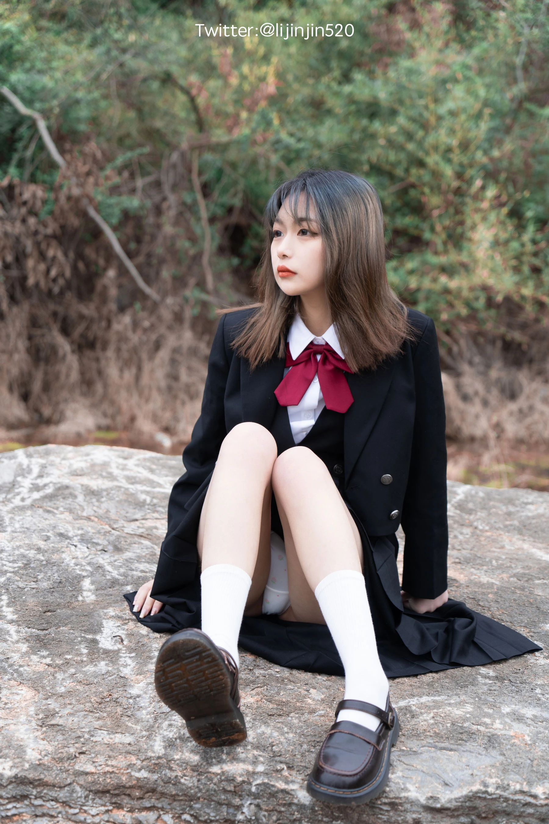 黃昏苗慄DJ寫真精選 – 活潑室內奔放完美融合獨家 - 13
