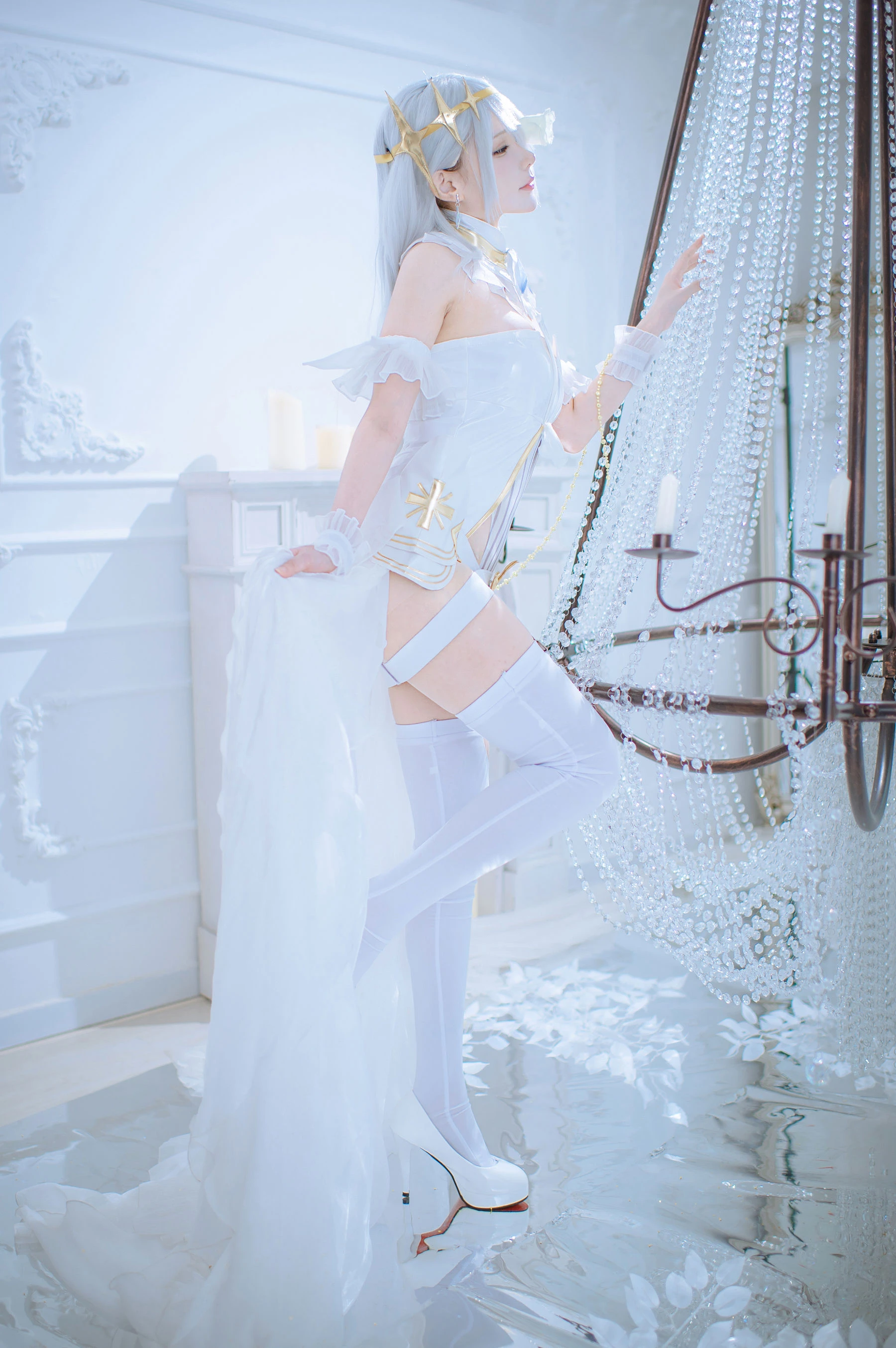 校花性感自然光寫真 – 夏日神秘風格展現珍藏 - 1