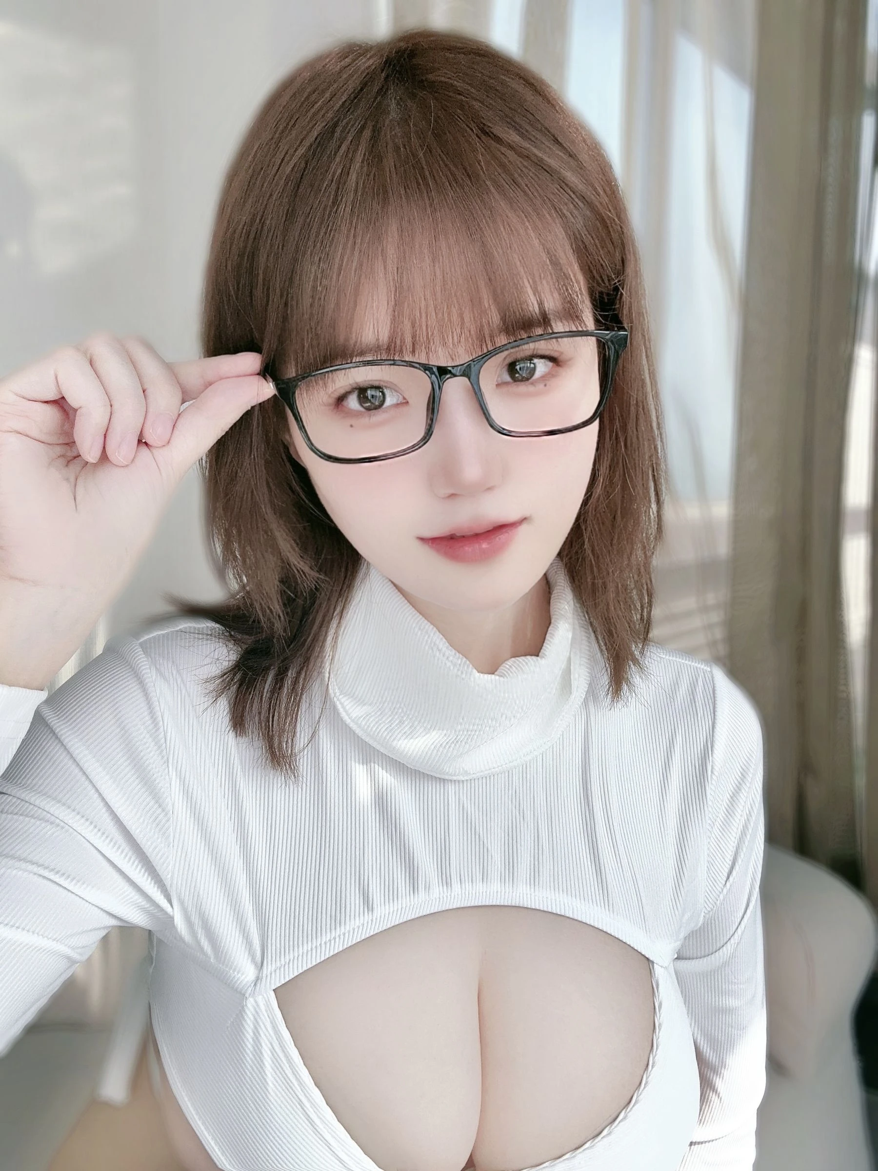 DJ活潑室內寫真 – 雪景激情風格展現精選 - 5