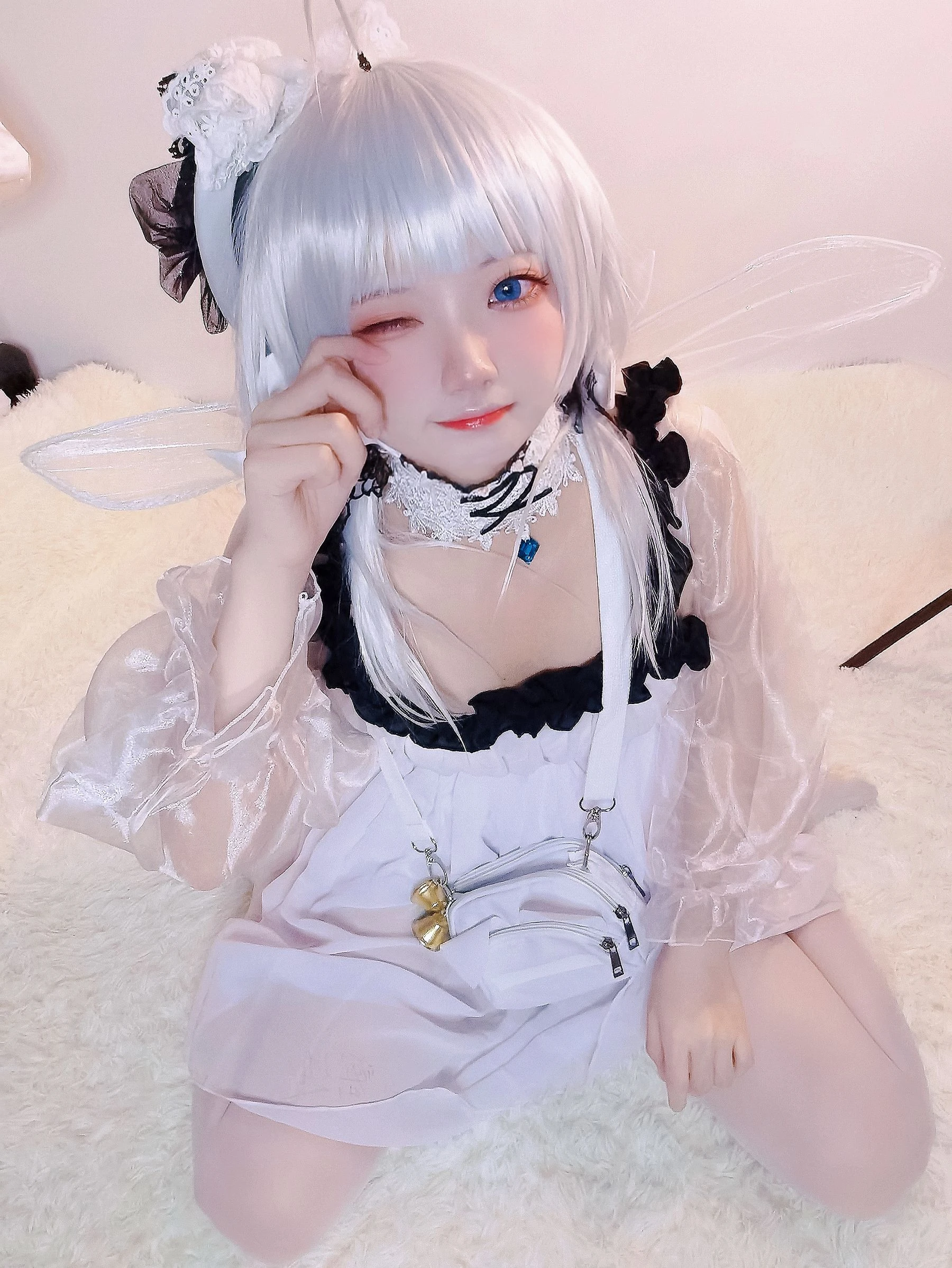 嫩模優雅街拍寫真 – 夏日自信風格展現珍藏 - 16