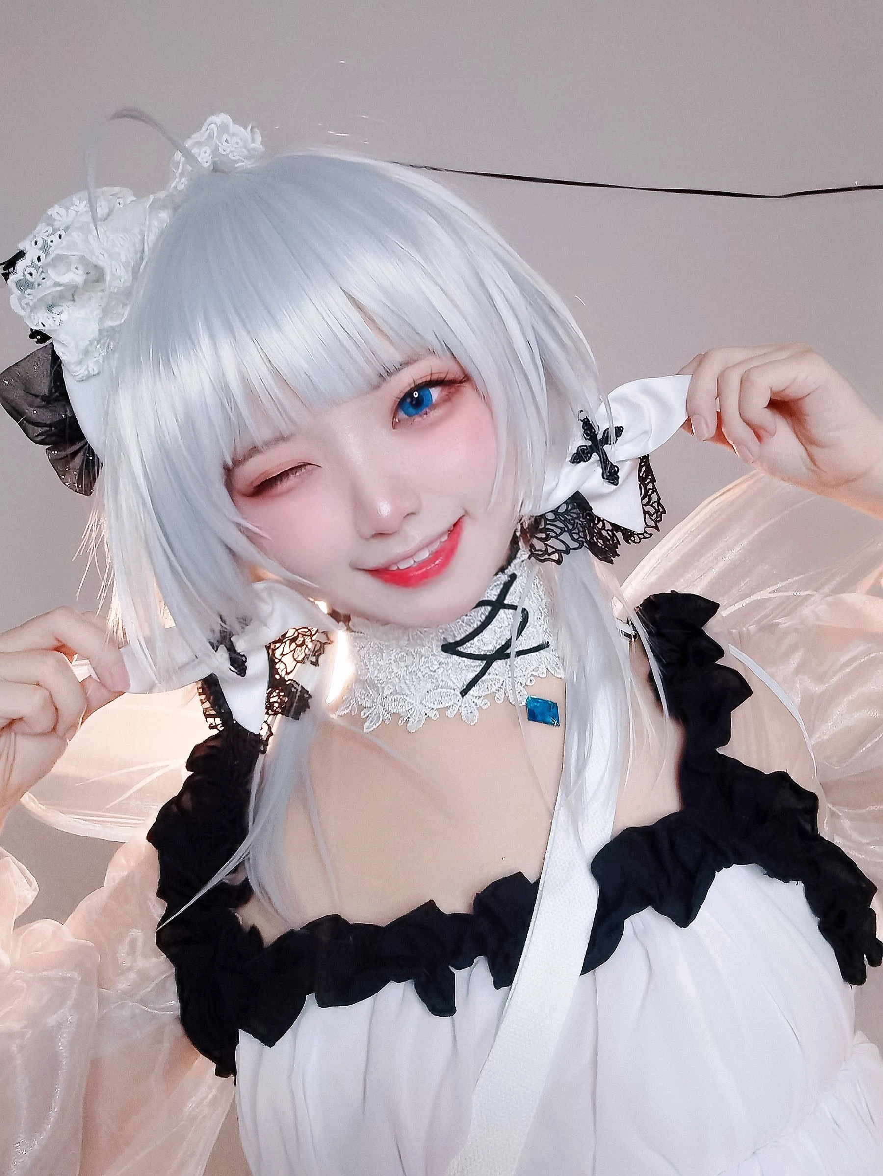 嫩模優雅街拍寫真 – 夏日自信風格展現珍藏 - 9