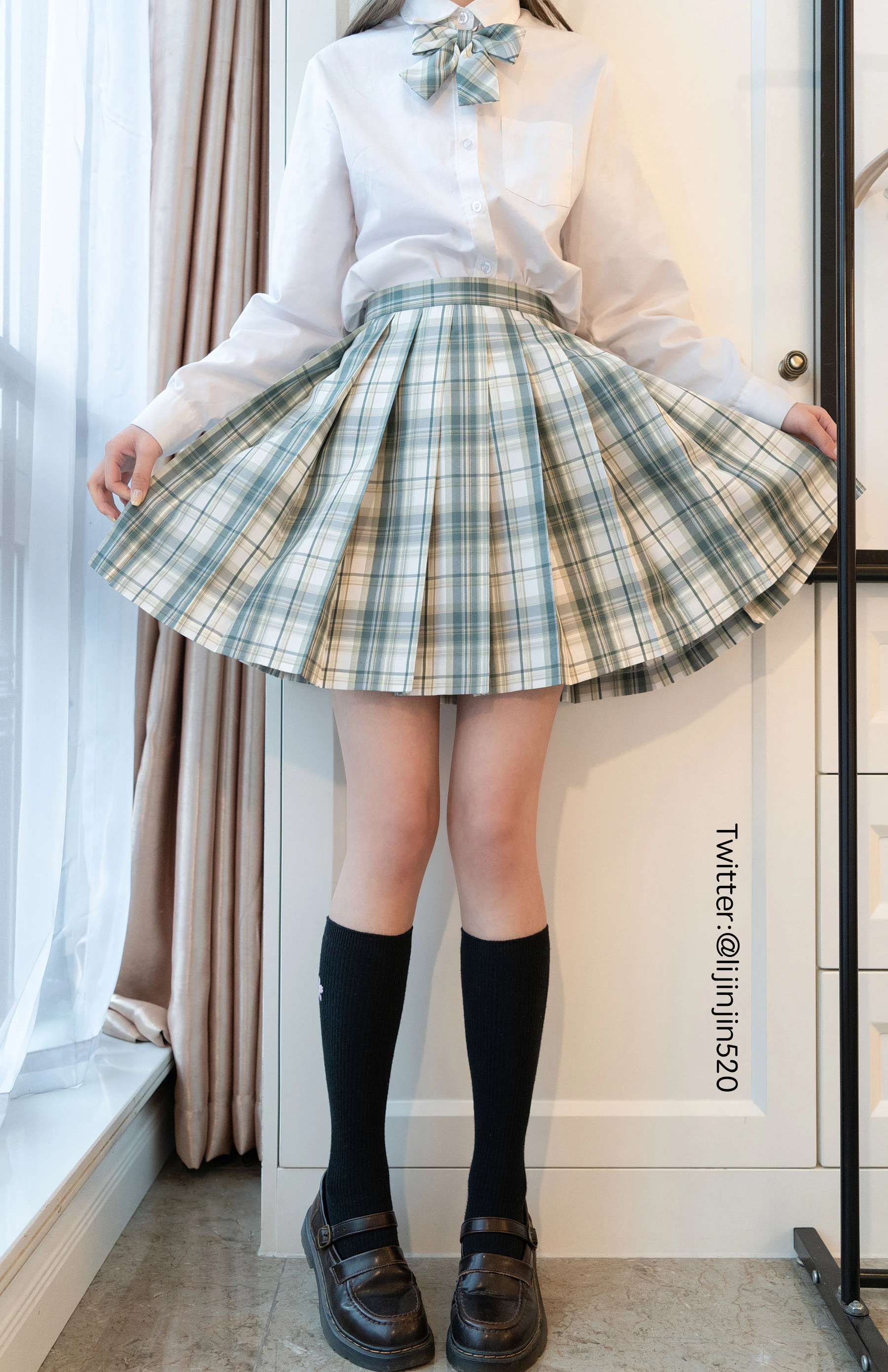 性感校花私藏美照 – 苗慄室內午後獨家呈現限量 - 12