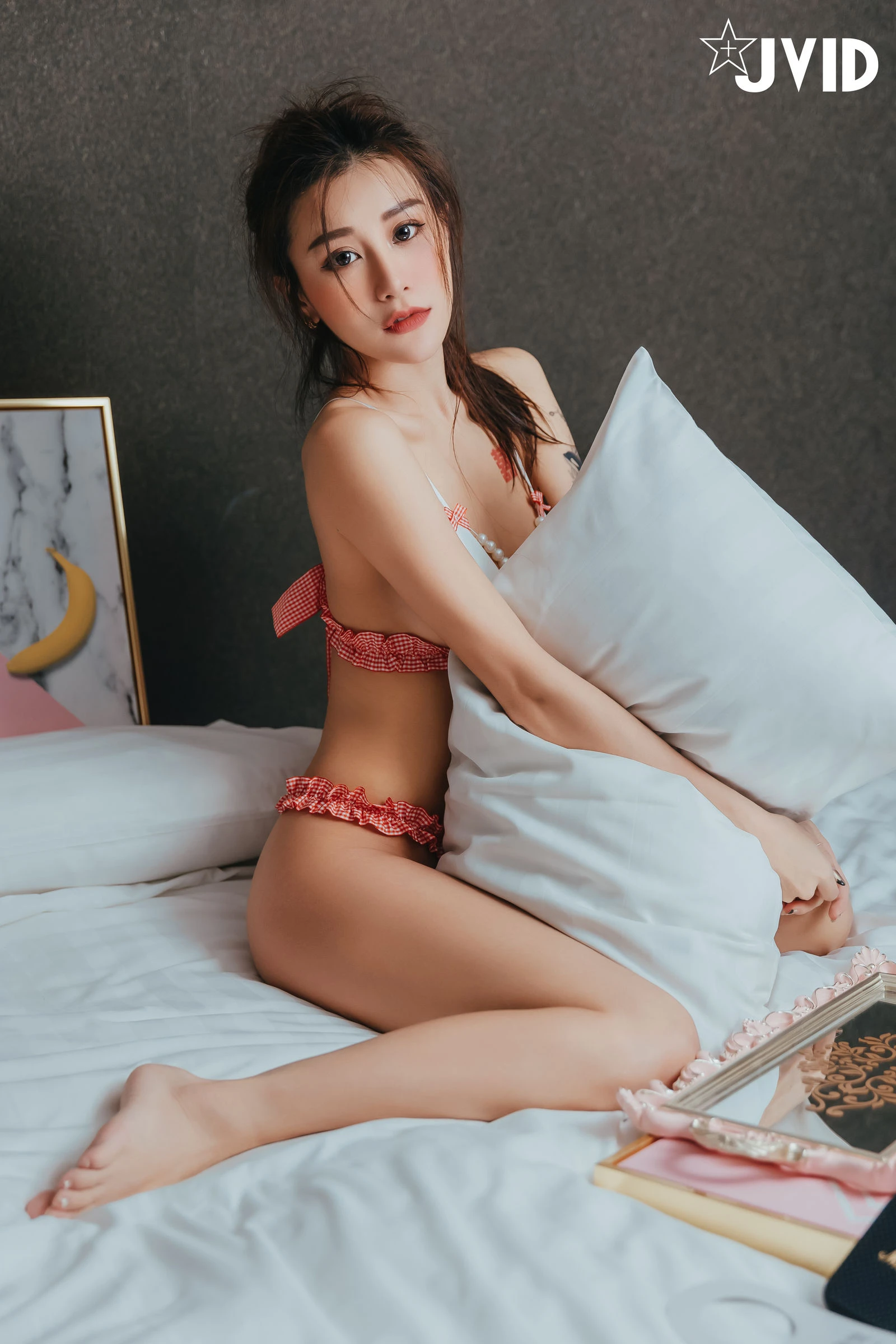 雲林深夜空姐美照 – 火辣魅力攝影棚實錄珍藏 - 75