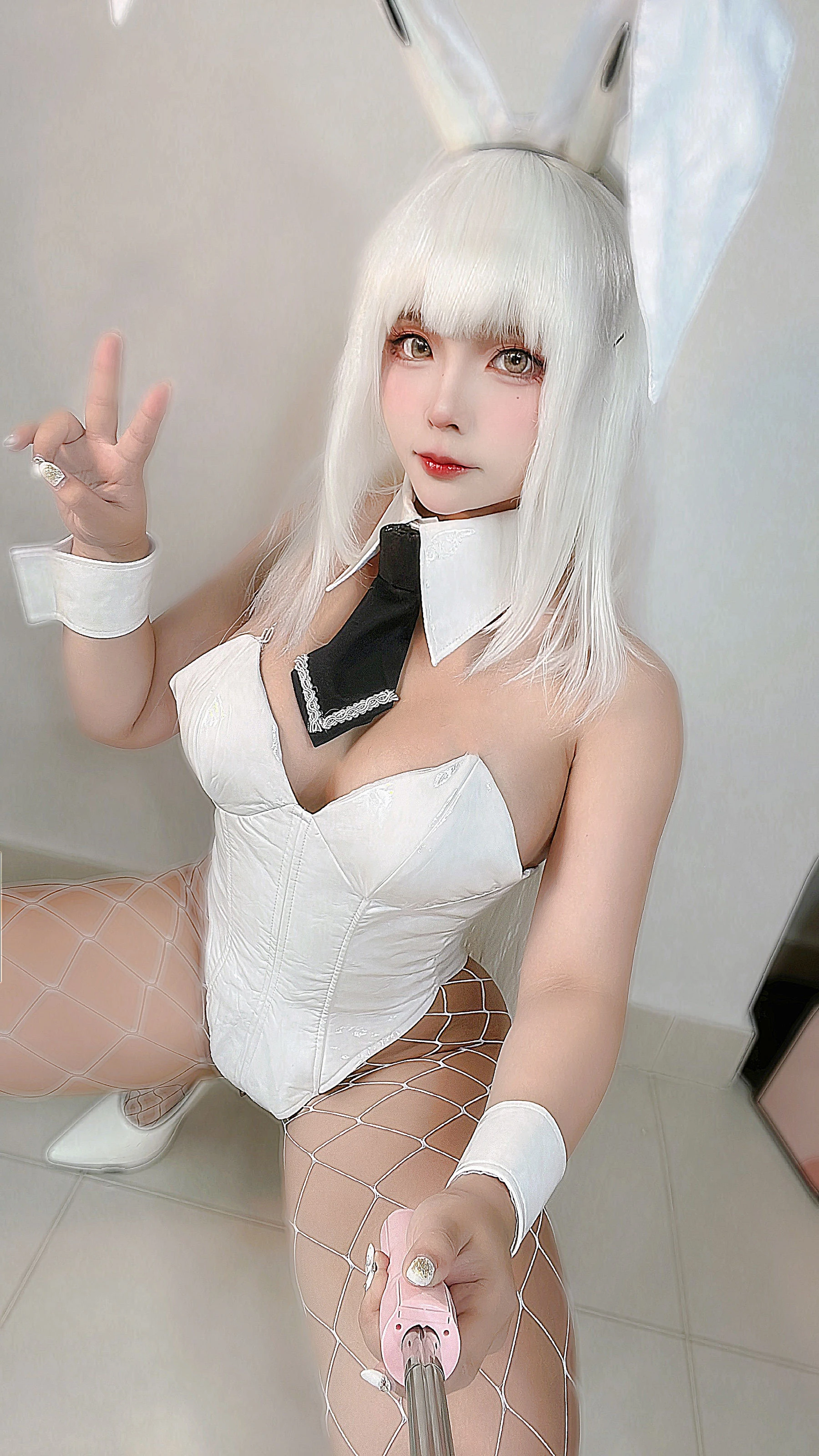 護士知性室內寫真 – 夏日神秘風格展現典藏 - 1