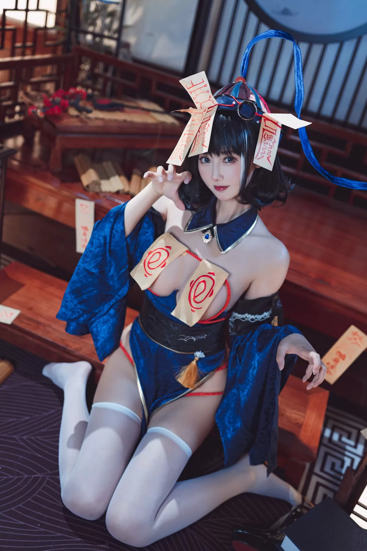 模特活潑海邊寫真 – 冬季活力風格展現典藏 - 11