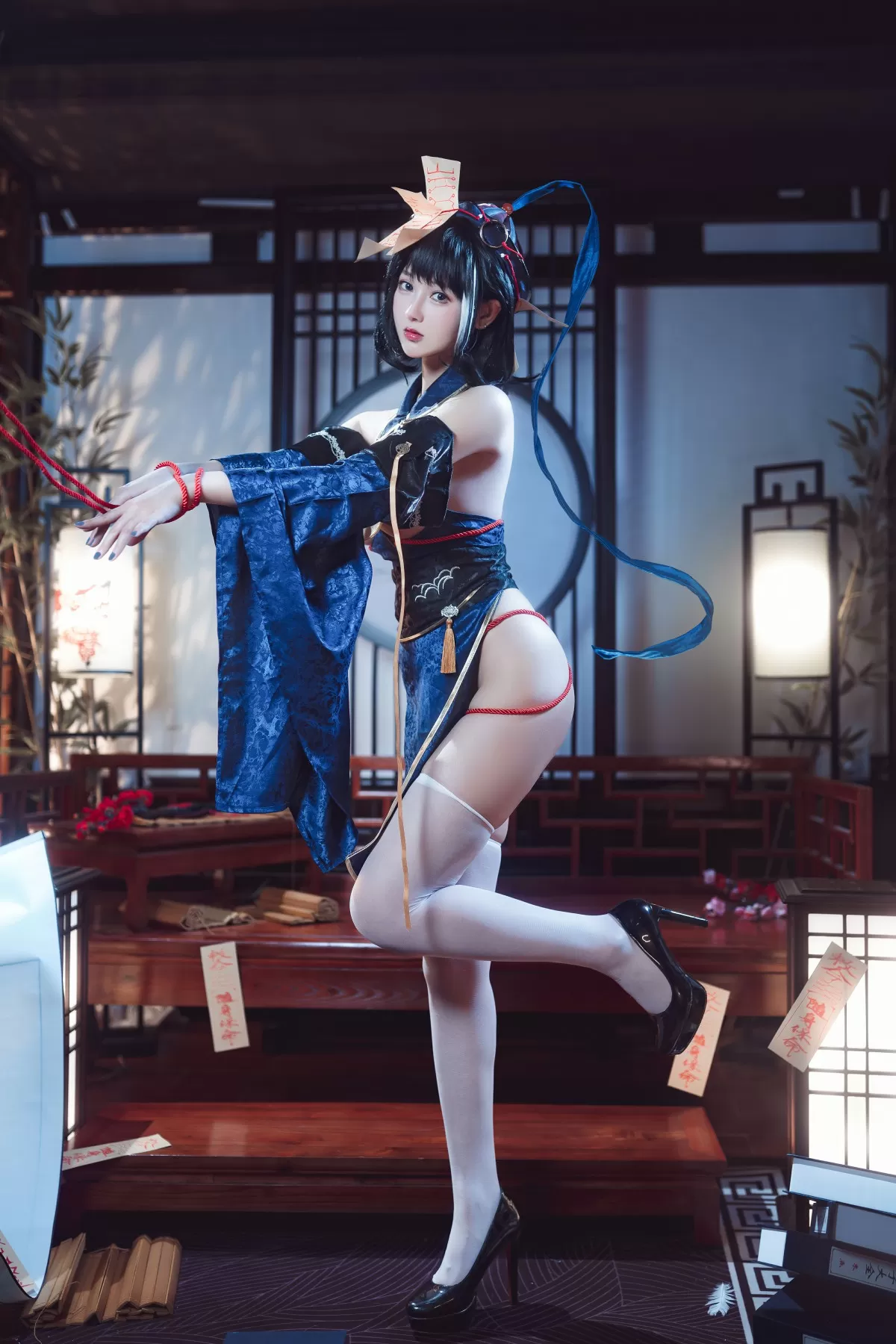 模特活潑海邊寫真 – 冬季活力風格展現典藏 - 26