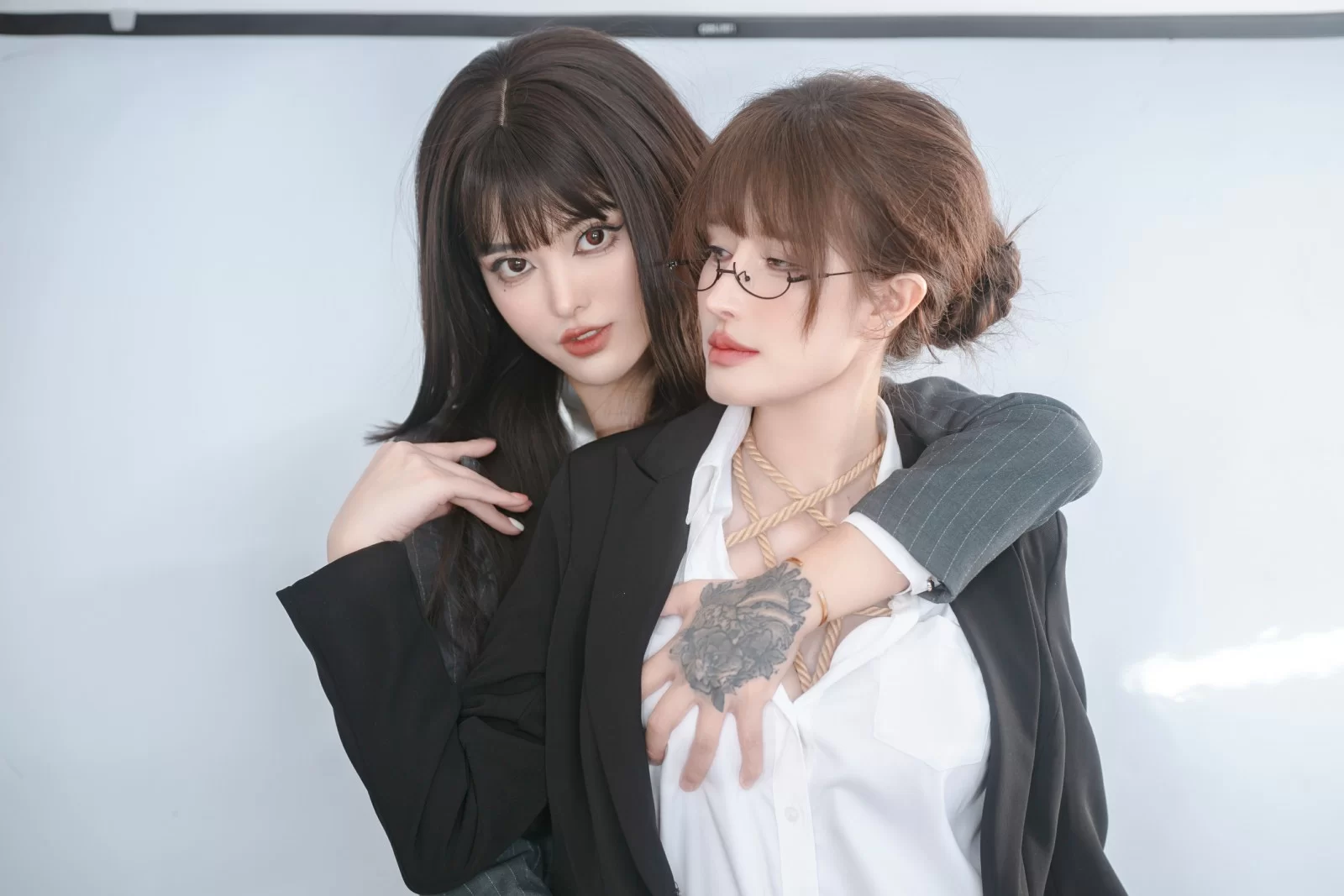 苗慄全日主播美照 – 時尚魅力夜景實錄珍藏 - 17