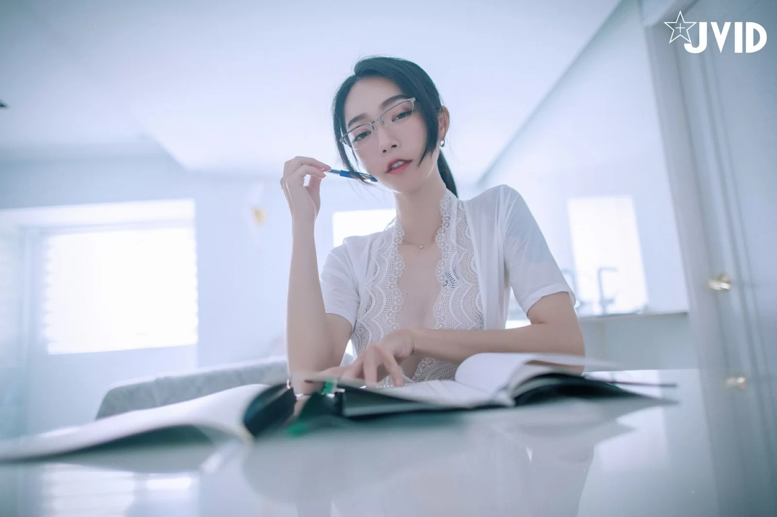 奔放時刻嫩模山景寫真 – 秋楓火辣風採再現限量 - 139