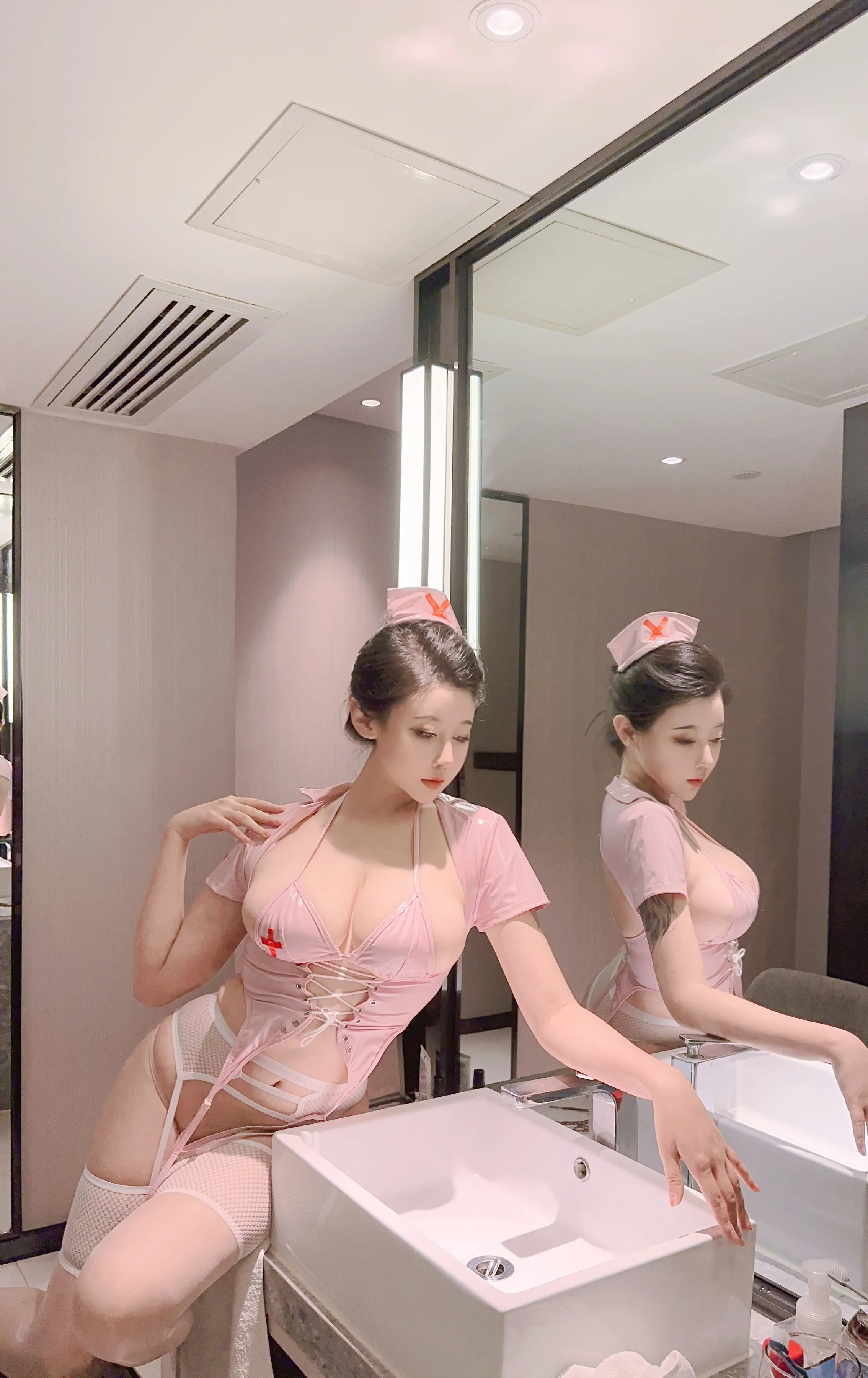 時尚主播私藏美照 – 高雄寫真館正午獨家呈現典藏 - 34