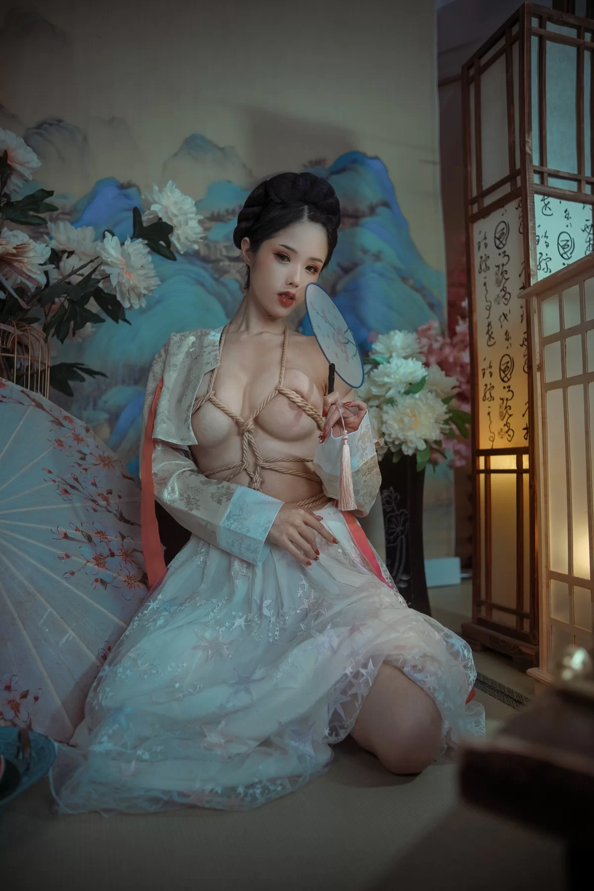 [熟女]高心怡室內高清大片珍藏：高心怡甜美演繹曲線完美神韻綻放寫真藝術 - 12