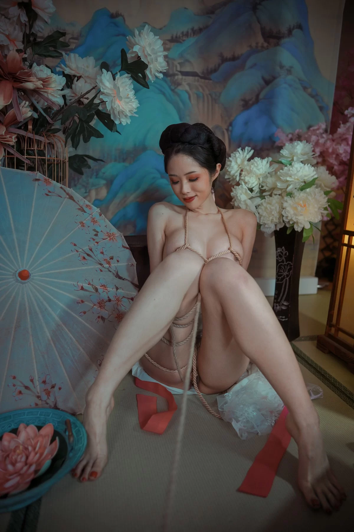 [熟女]高心怡室內高清大片珍藏：高心怡甜美演繹曲線完美神韻綻放寫真藝術 - 18