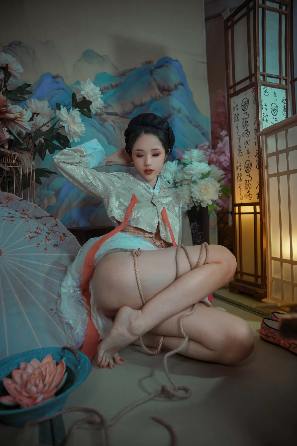[熟女]高心怡室內高清大片珍藏：高心怡甜美演繹曲線完美神韻綻放寫真藝術 - 23