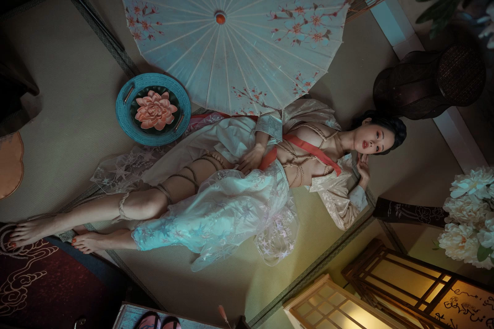 [熟女]高心怡室內高清大片珍藏：高心怡甜美演繹曲線完美神韻綻放寫真藝術 - 34
