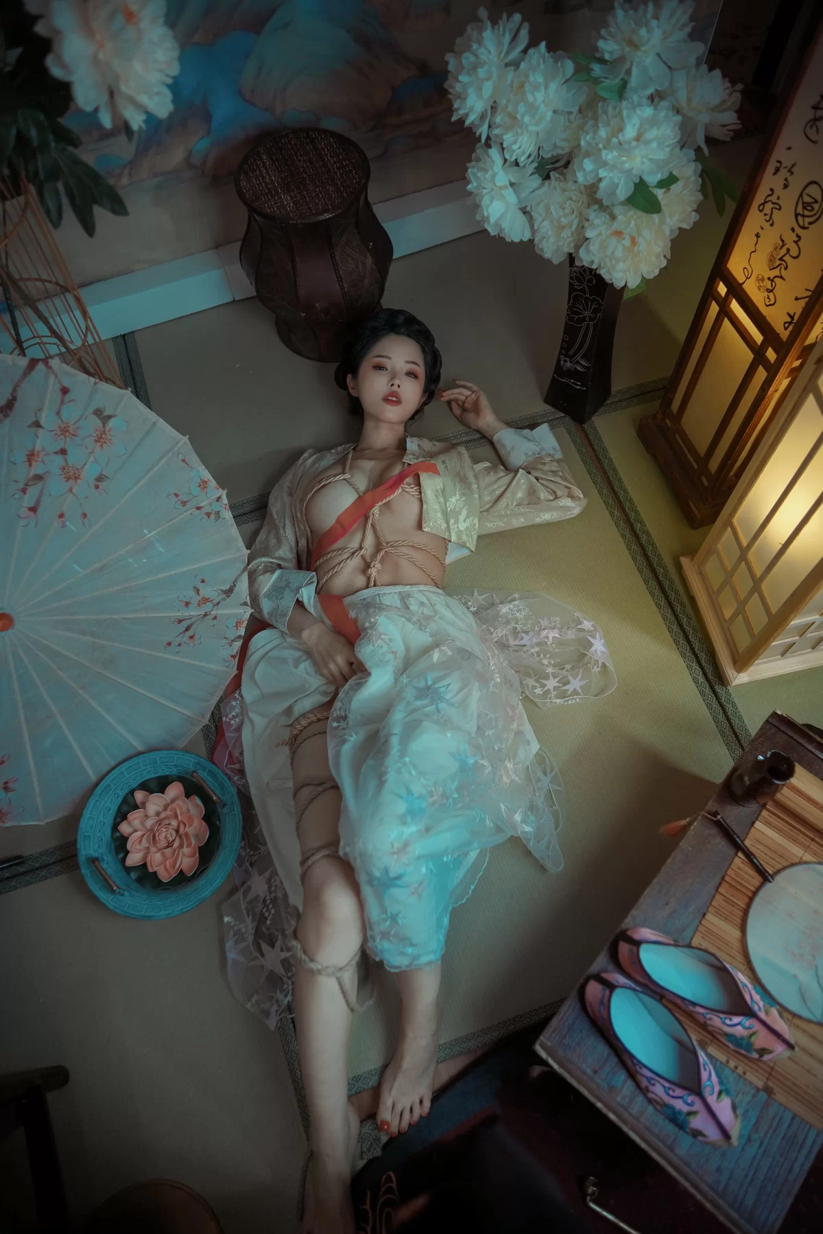 [熟女]高心怡室內高清大片珍藏：高心怡甜美演繹曲線完美神韻綻放寫真藝術 - 36
