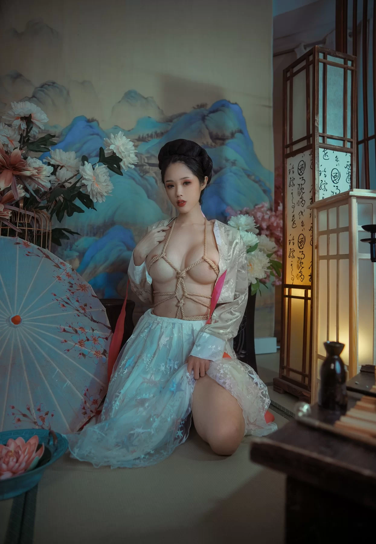[熟女]高心怡室內高清大片珍藏：高心怡甜美演繹曲線完美神韻綻放寫真藝術 - 5