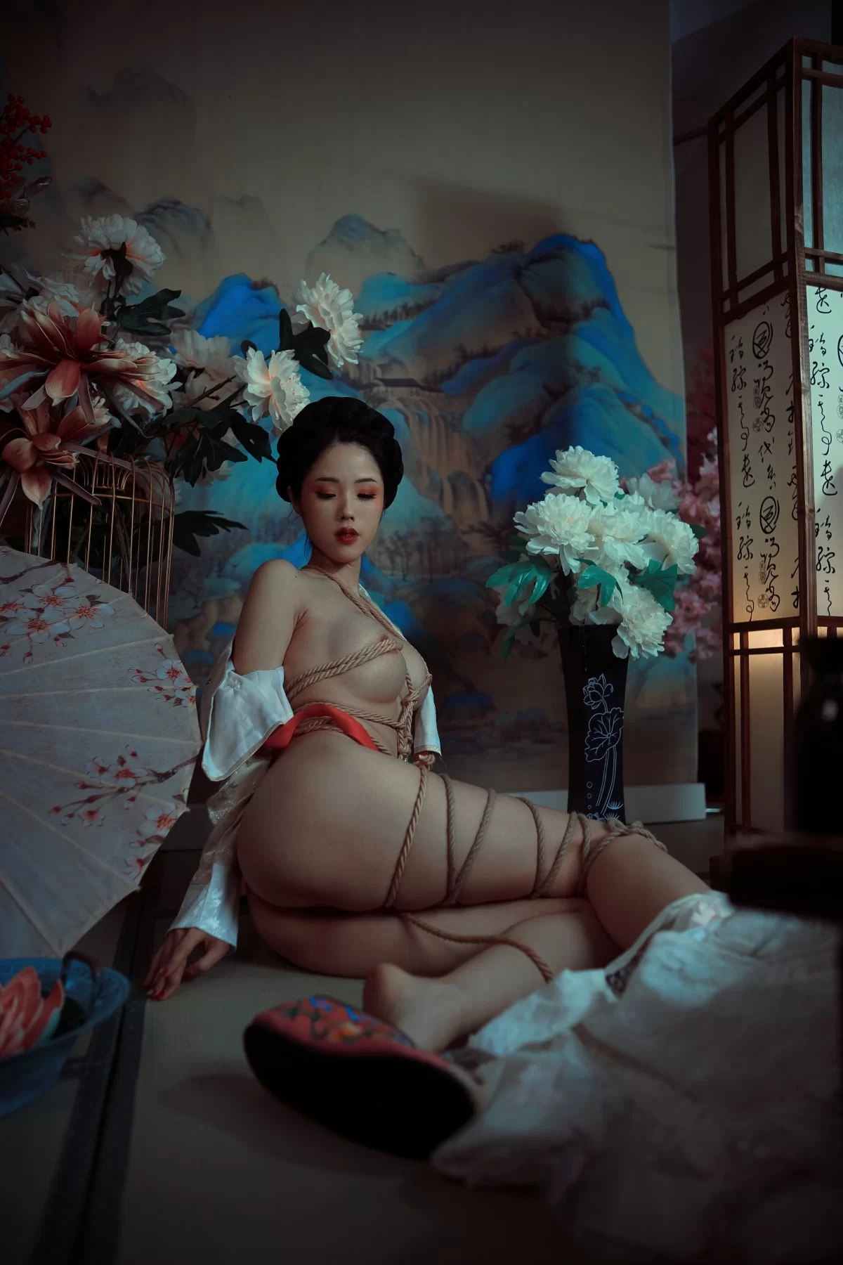 [熟女]高心怡室內高清大片珍藏：高心怡甜美演繹曲線完美神韻綻放寫真藝術 - 51
