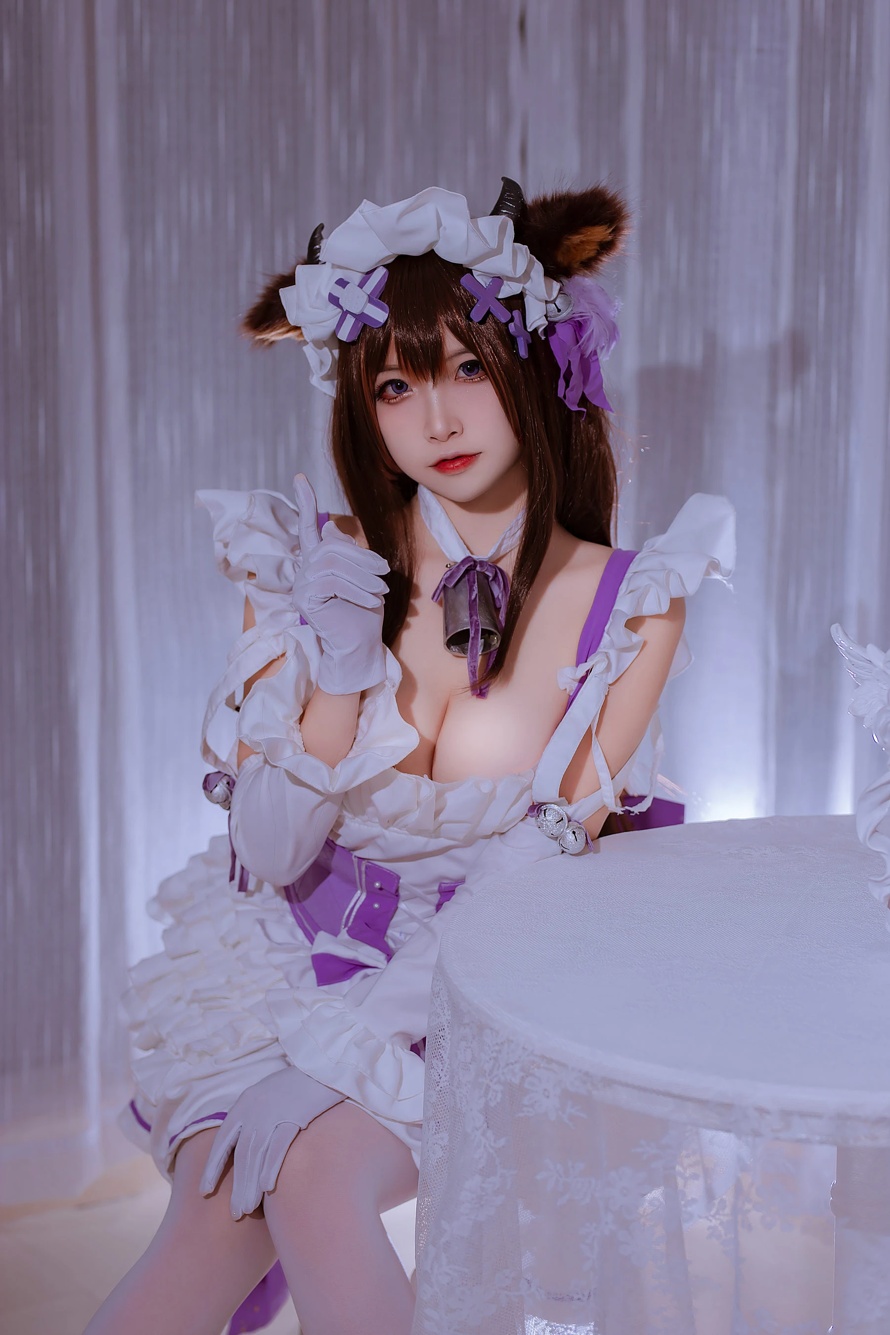 [美模]謝雨菲謝雨菲私藏高清大片：寫真館清純魅力彰顯翹臀寫真合集 - 37