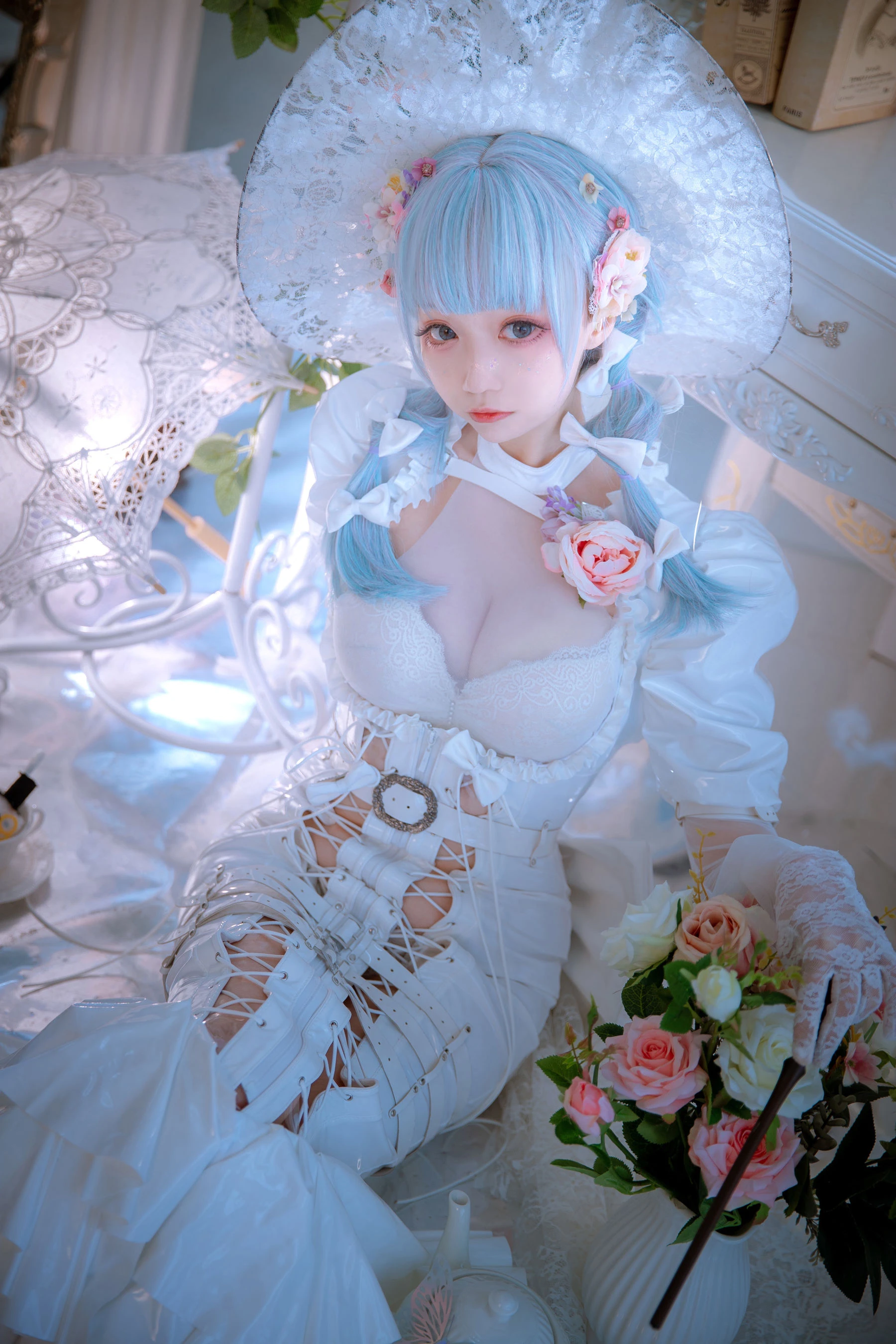 [御姐]謝欣妍謝欣妍火辣魅力寫真大賞：室內大圖寫真演繹曲線誘惑美學 - 1
