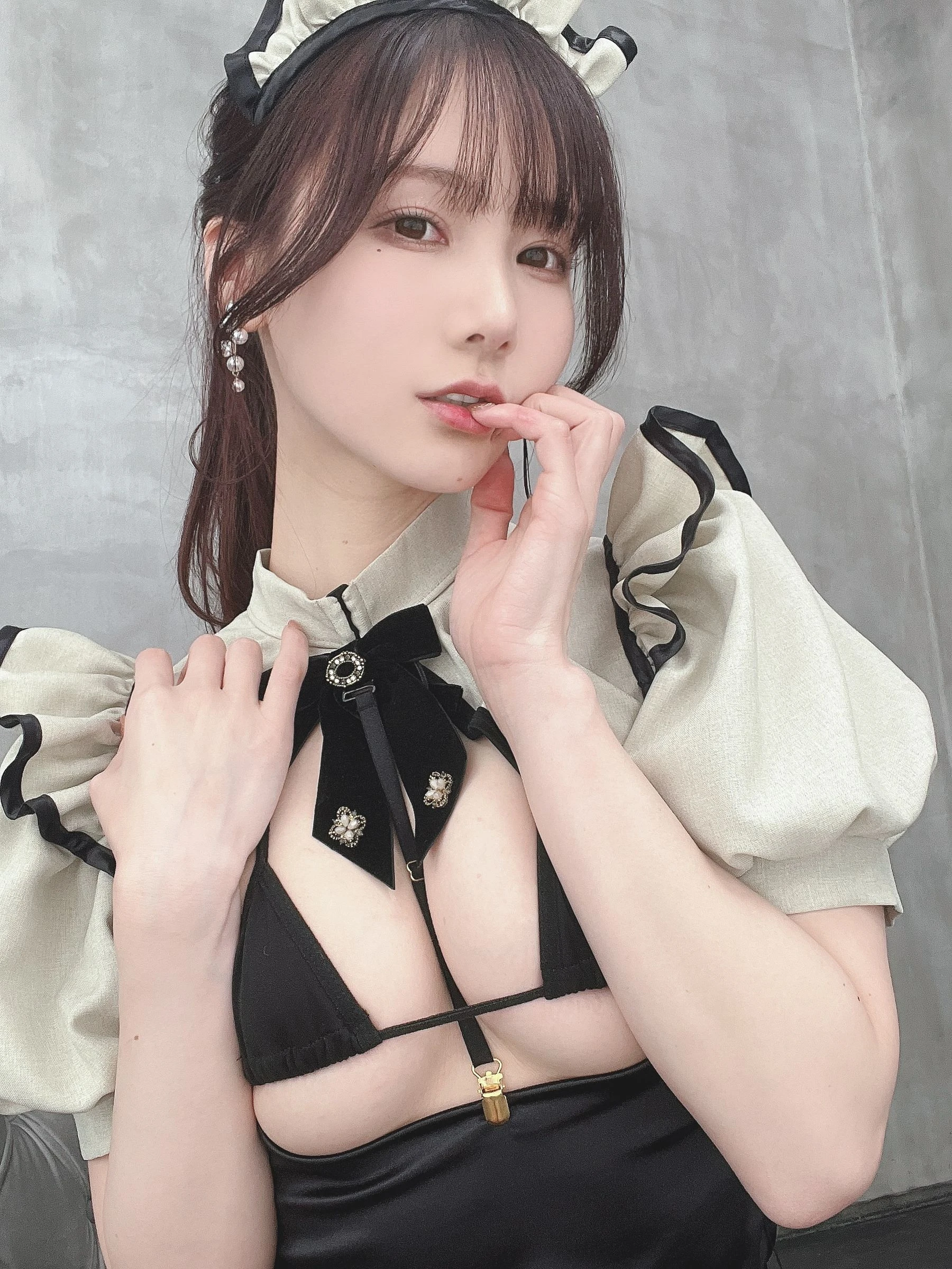 [嫩模]韓欣妍韓欣妍魅惑韻味寫真大賞：室內超清寫真演繹曲線誘惑美學 - 20