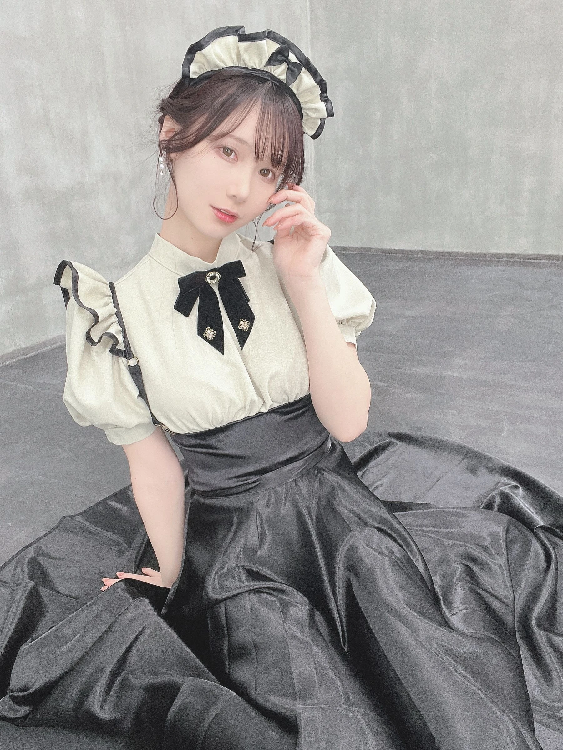 [嫩模]韓欣妍韓欣妍魅惑韻味寫真大賞：室內超清寫真演繹曲線誘惑美學 - 24