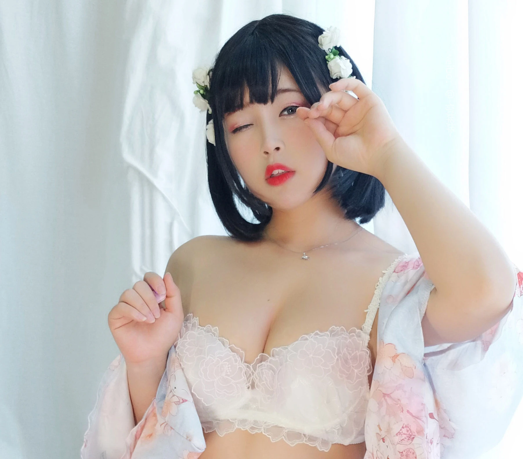 [仙女]劉思瑤街拍大圖圖集珍藏：劉思瑤火辣演繹長腿完美神韻彰顯寫真藝術 - 2