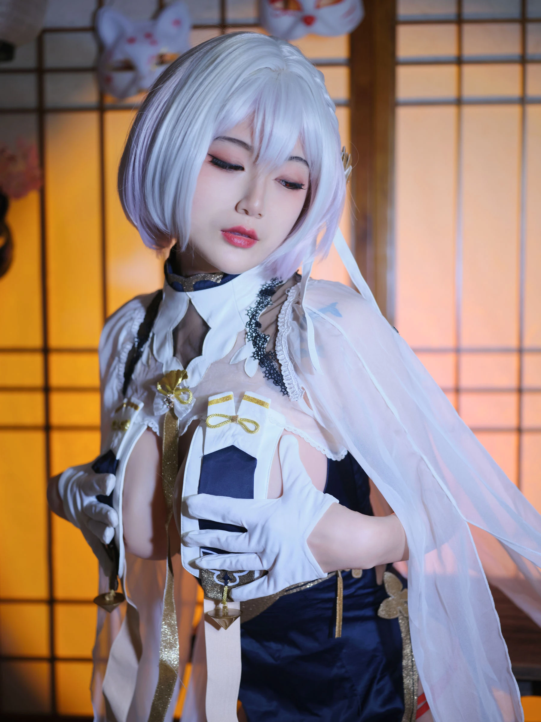 [小蘿莉]何欣妍何欣妍私藏超清圖集：攝影棚清純格調釋放身材寫真合集 - 1