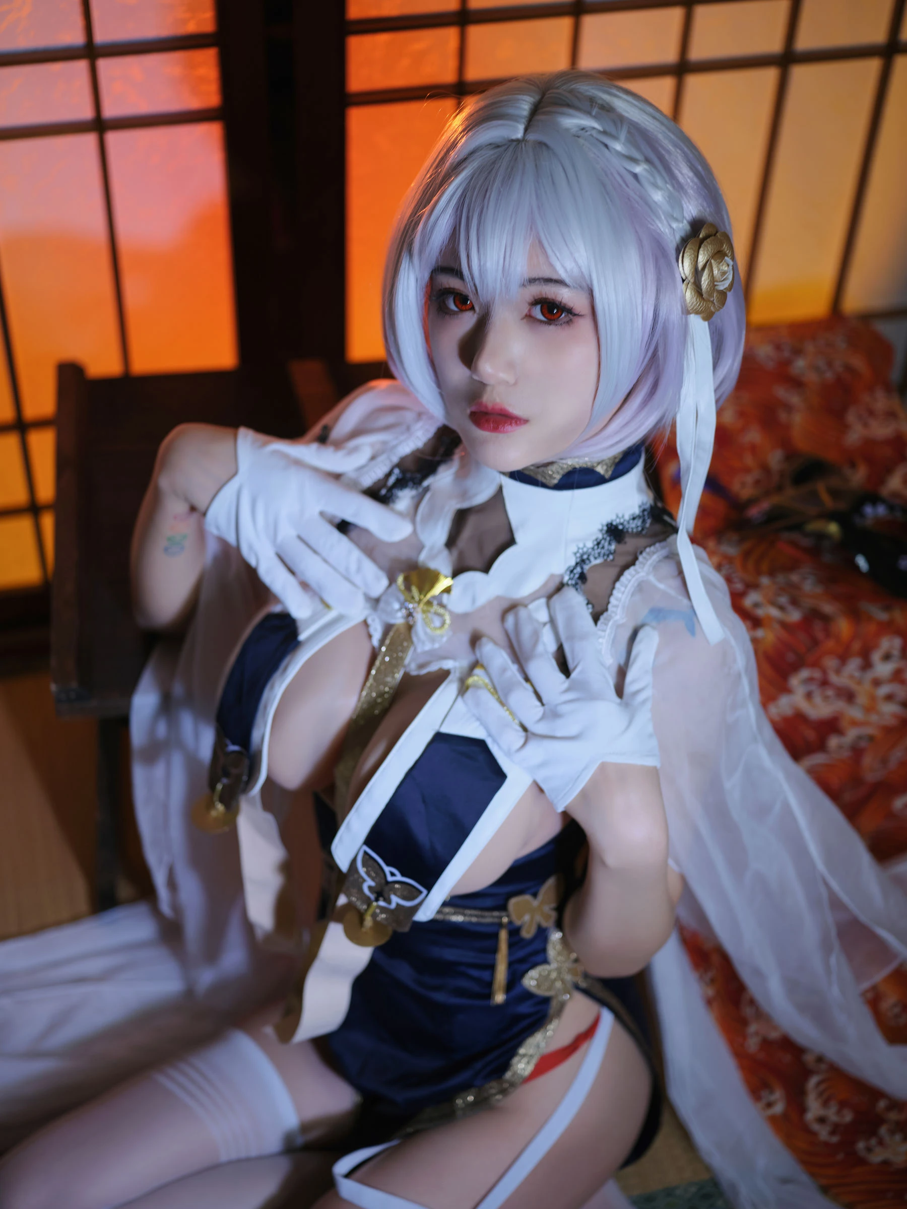 [小蘿莉]何欣妍何欣妍私藏超清圖集：攝影棚清純格調釋放身材寫真合集 - 4