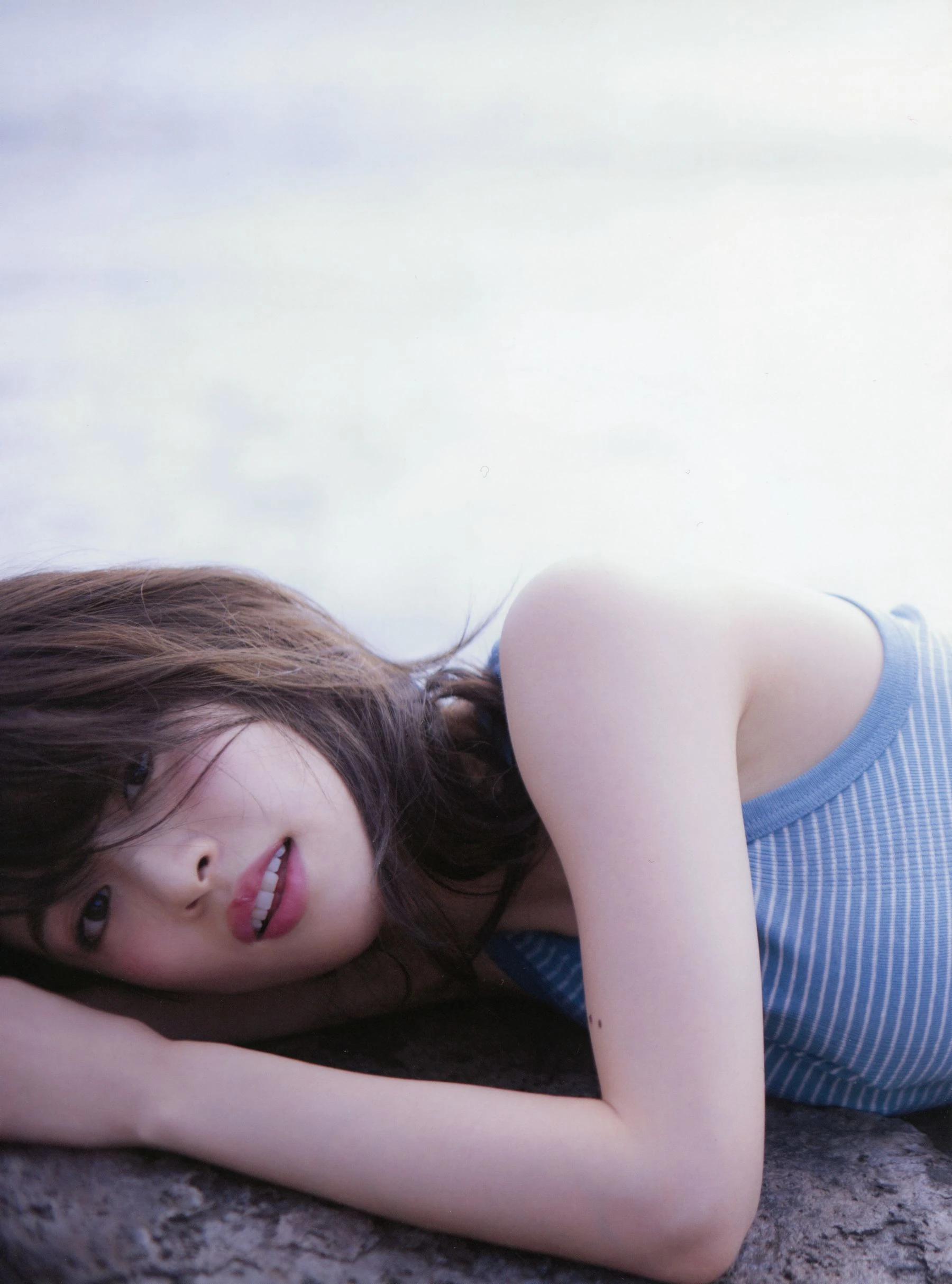[辣妹]曾思雨藝術攝影大師作：曾思雨優雅於戶外釋放美胸風採大圖演繹 - 27