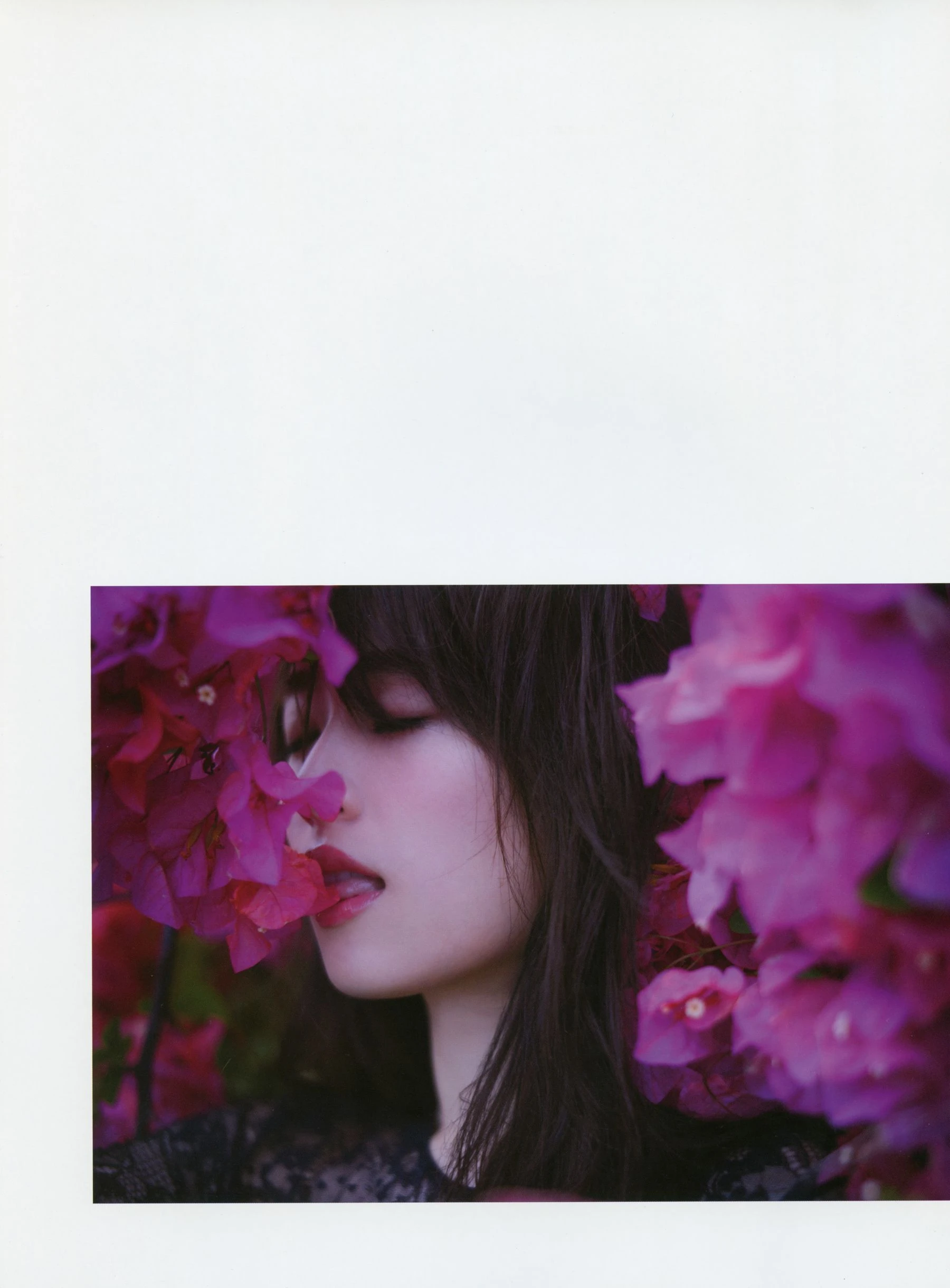 [辣妹]曾思雨藝術攝影大師作：曾思雨優雅於戶外釋放美胸風採大圖演繹 - 31
