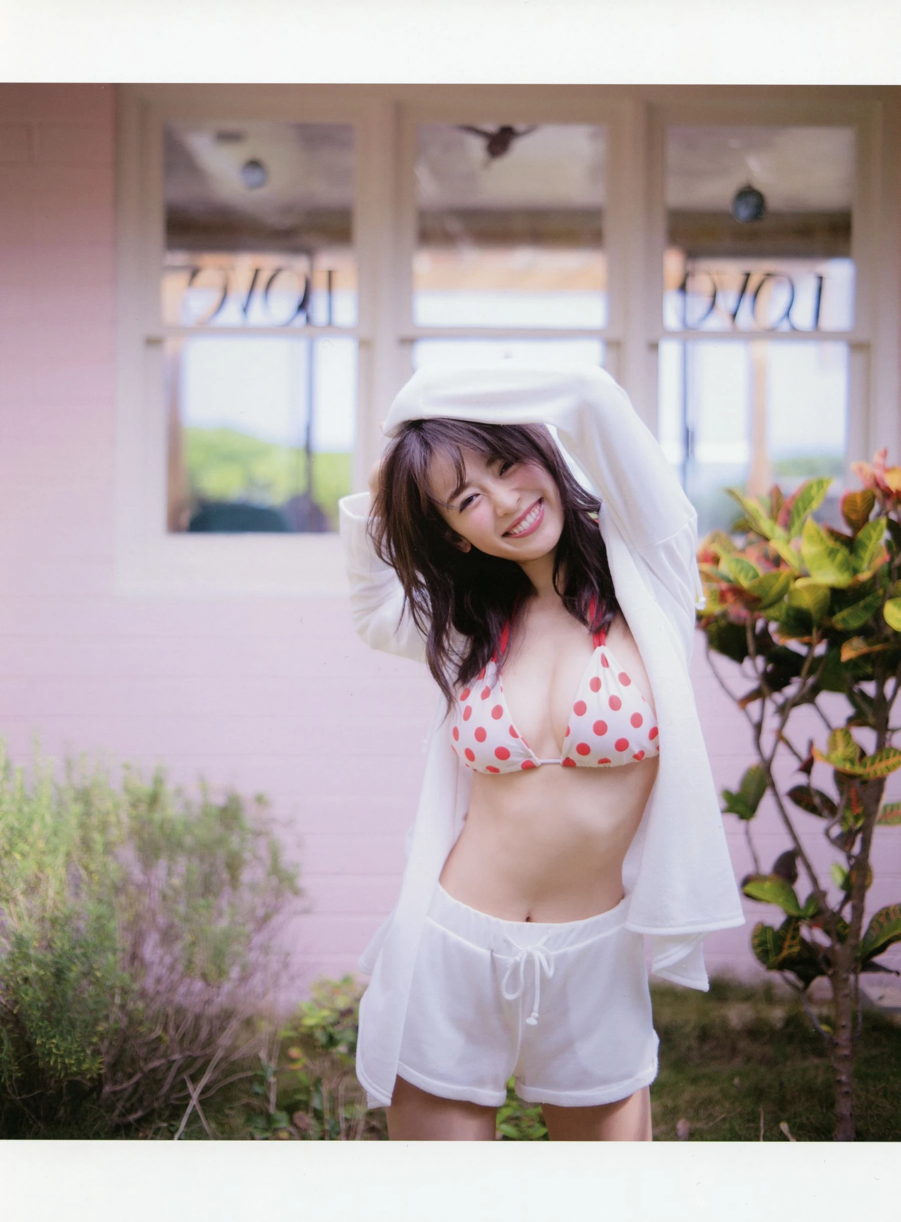 [辣妹]曾思雨藝術攝影大師作：曾思雨優雅於戶外釋放美胸風採大圖演繹 - 33