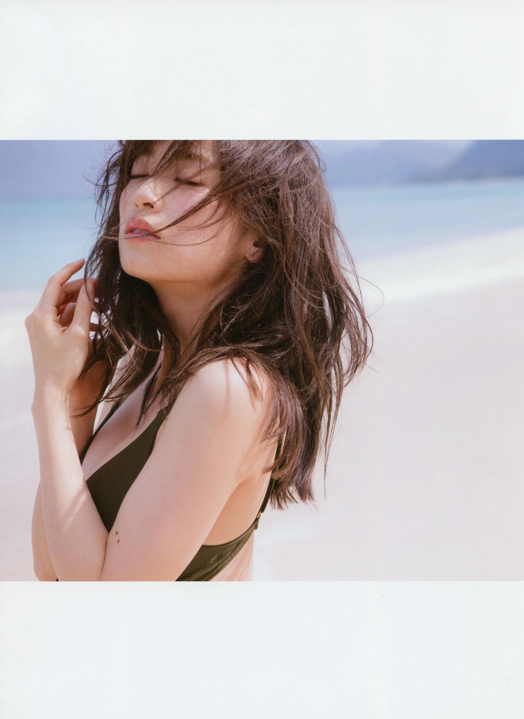 [辣妹]曾思雨藝術攝影大師作：曾思雨優雅於戶外釋放美胸風採大圖演繹 - 66