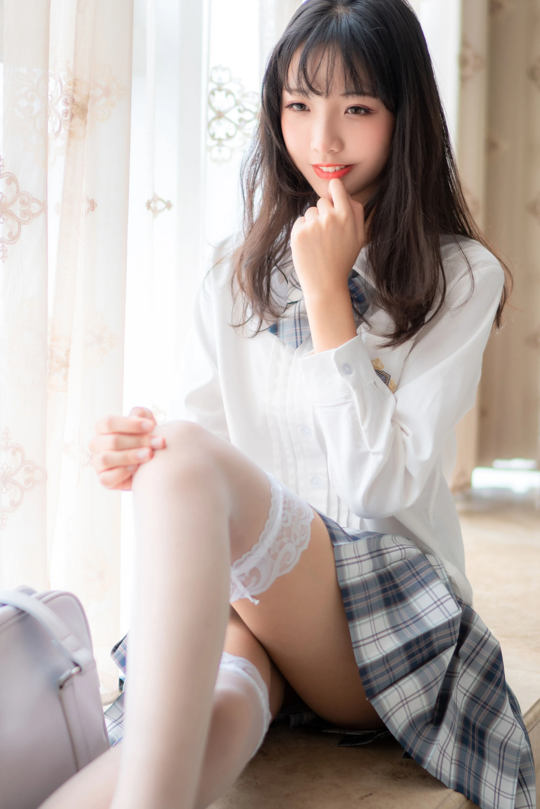[少婦]朱語彤朱語彤室內精選藝術：甜美氣質釋放美胸誘惑凸顯寫真大片 - 2