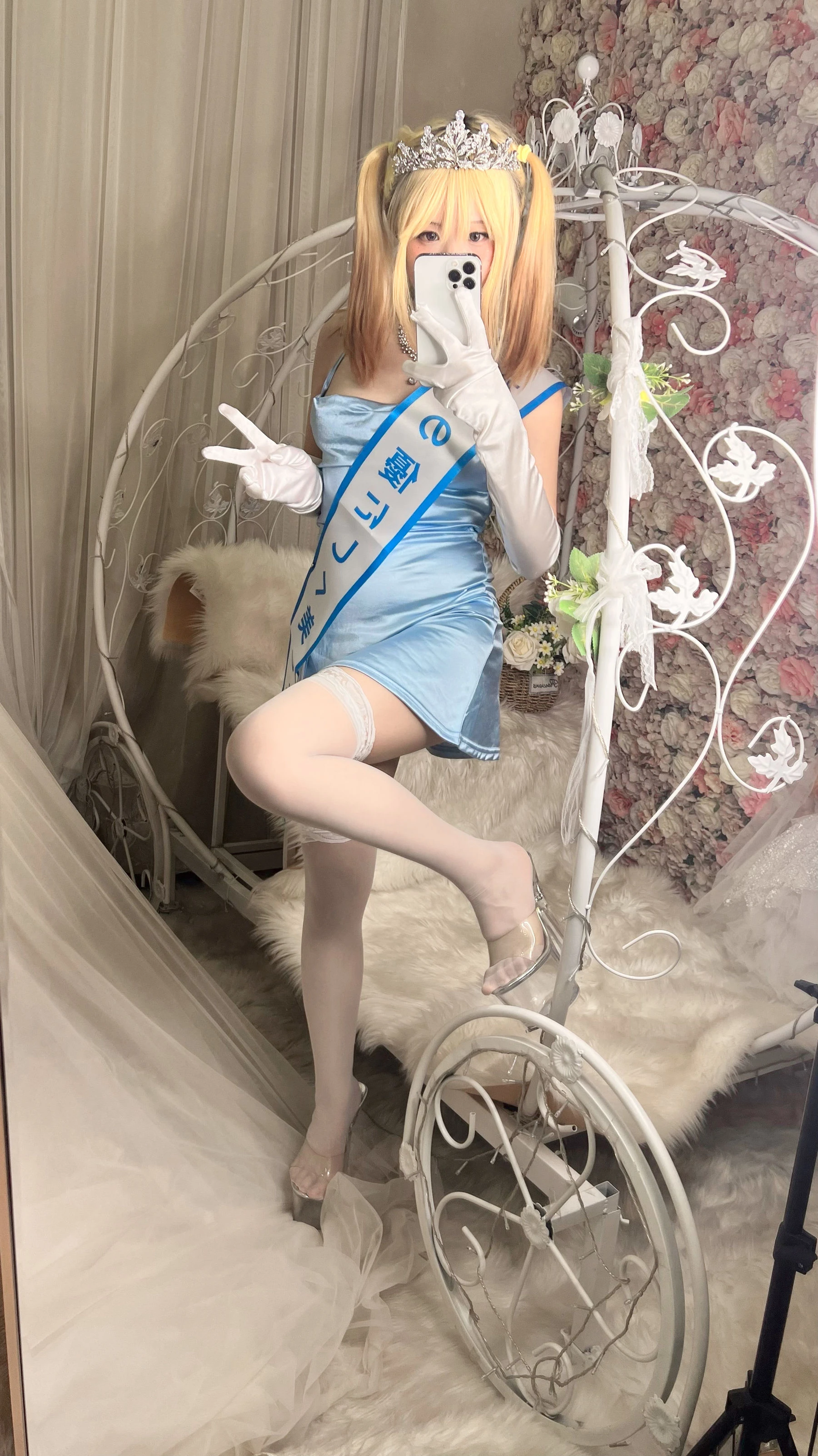 [紅人]周詩怡街拍超清藝術珍藏：周詩怡優雅演繹美腿完美魅力釋放寫真藝術 - 12