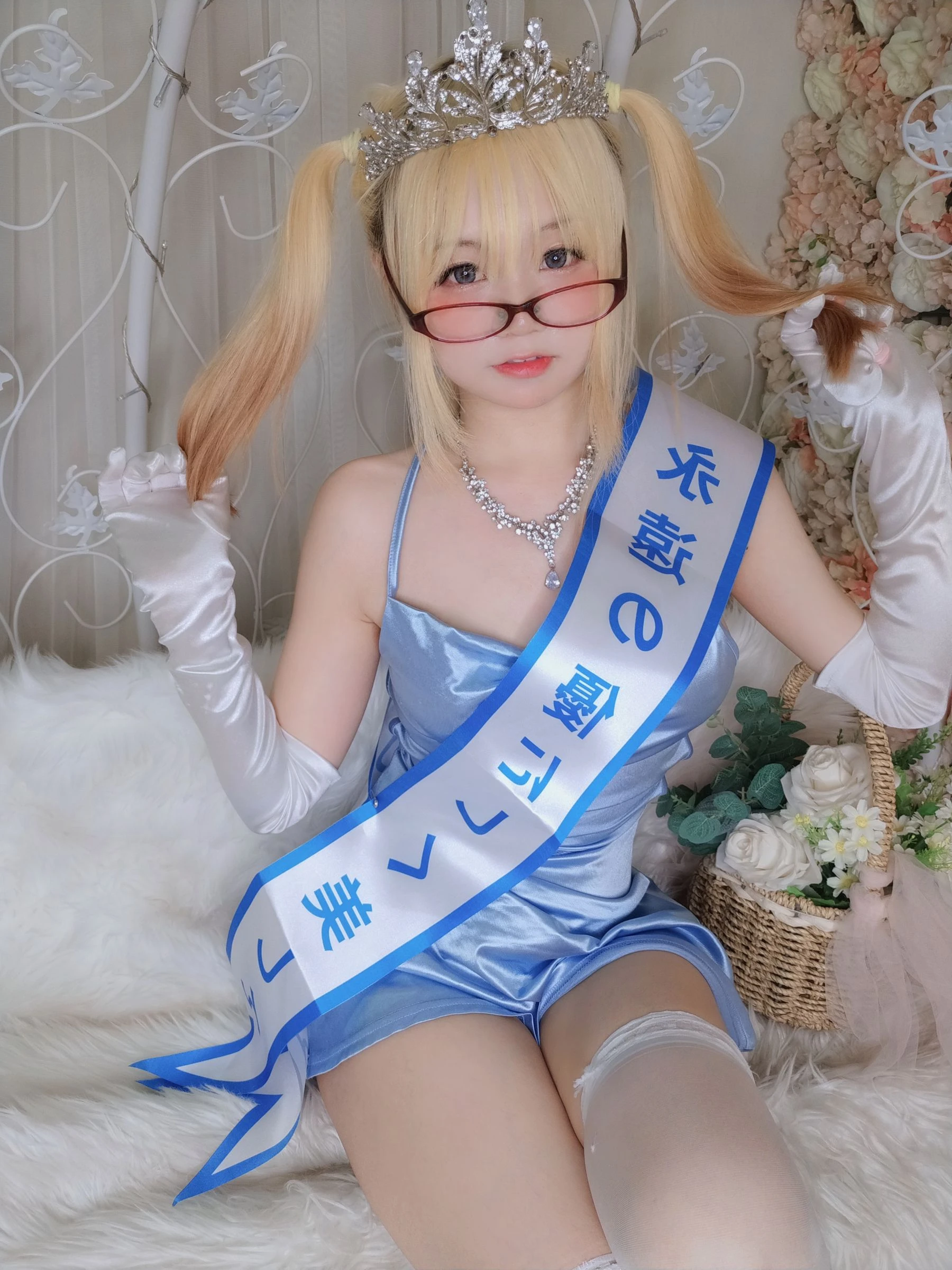 [紅人]周詩怡街拍超清藝術珍藏：周詩怡優雅演繹美腿完美魅力釋放寫真藝術 - 13