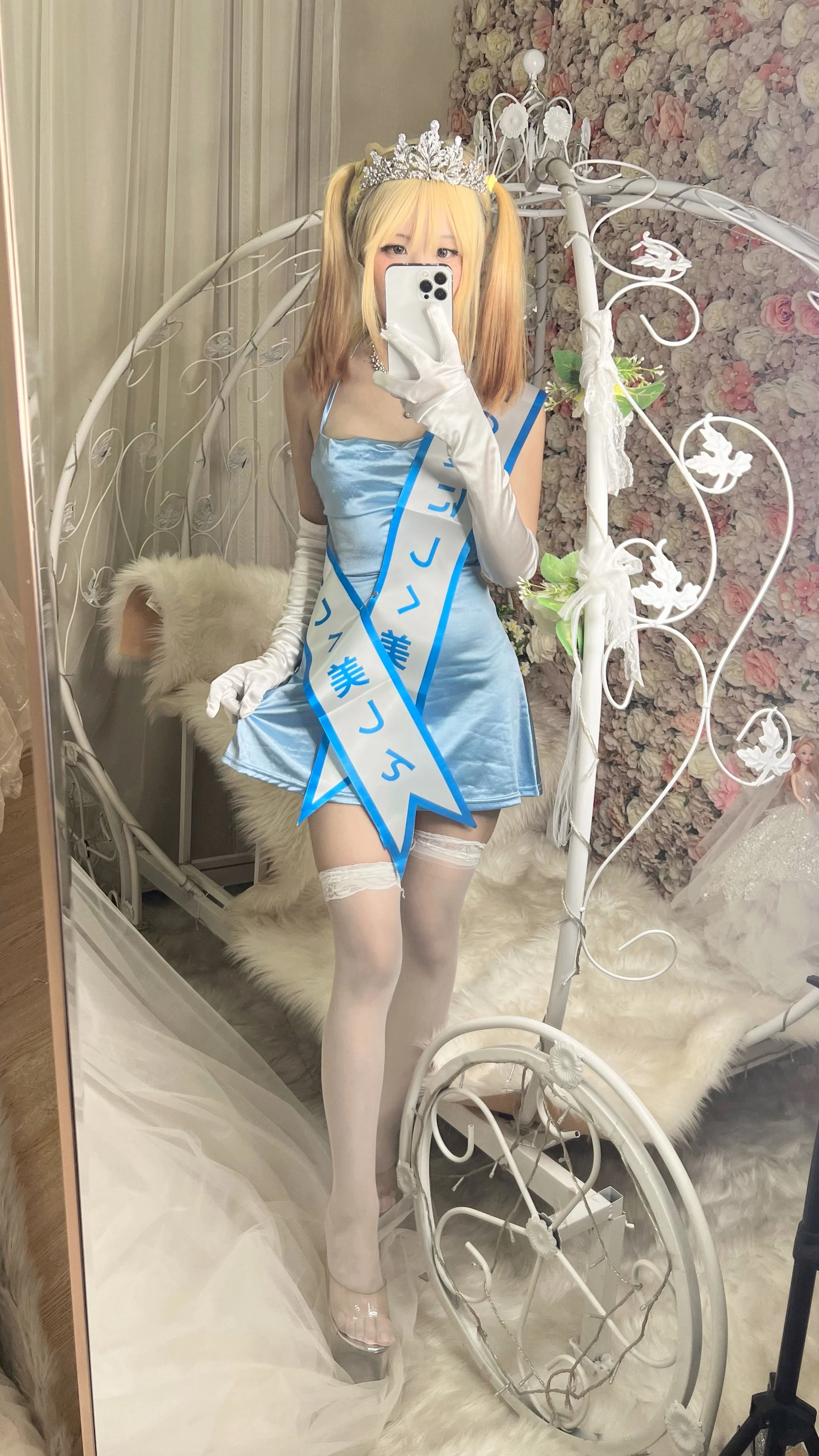[紅人]周詩怡街拍超清藝術珍藏：周詩怡優雅演繹美腿完美魅力釋放寫真藝術 - 14