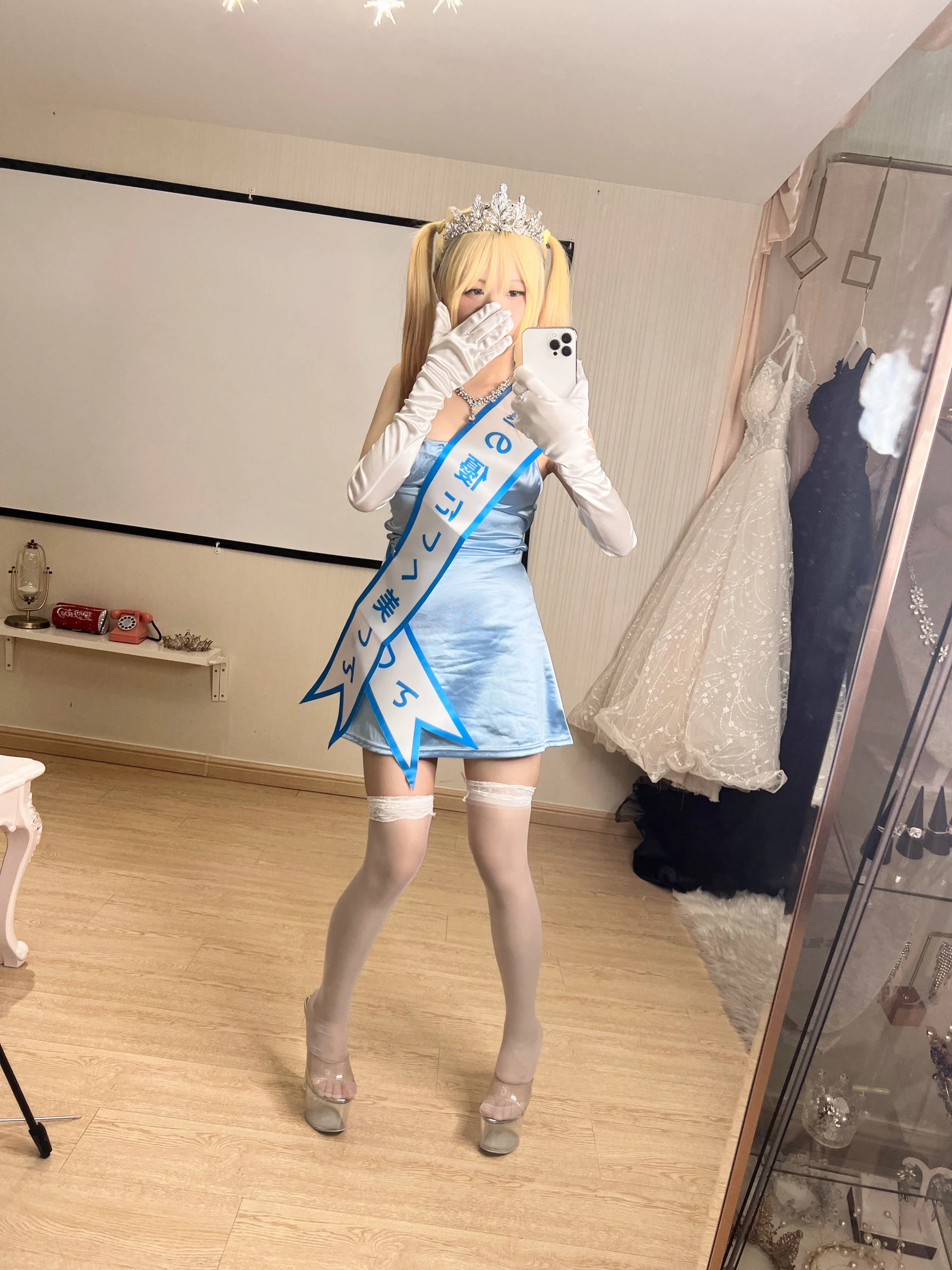 [紅人]周詩怡街拍超清藝術珍藏：周詩怡優雅演繹美腿完美魅力釋放寫真藝術 - 20