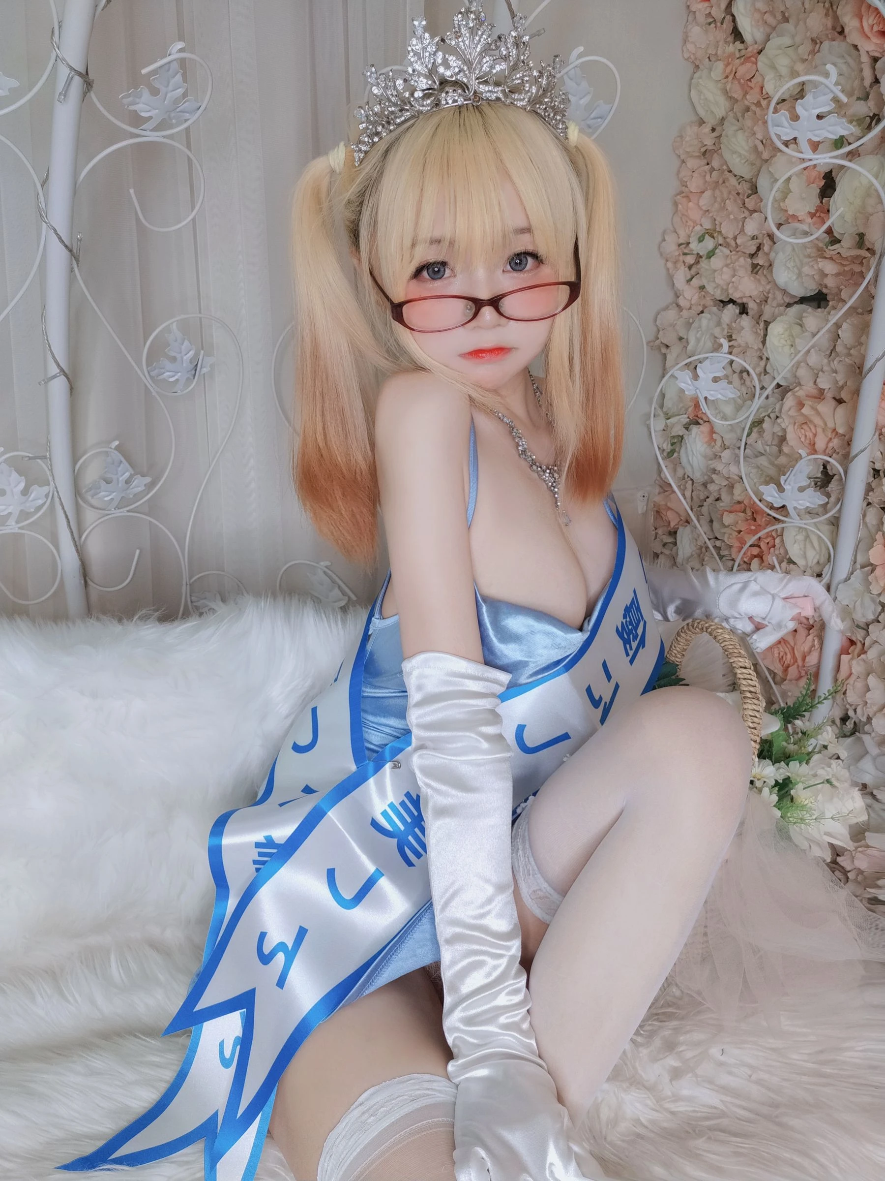 [紅人]周詩怡街拍超清藝術珍藏：周詩怡優雅演繹美腿完美魅力釋放寫真藝術 - 23