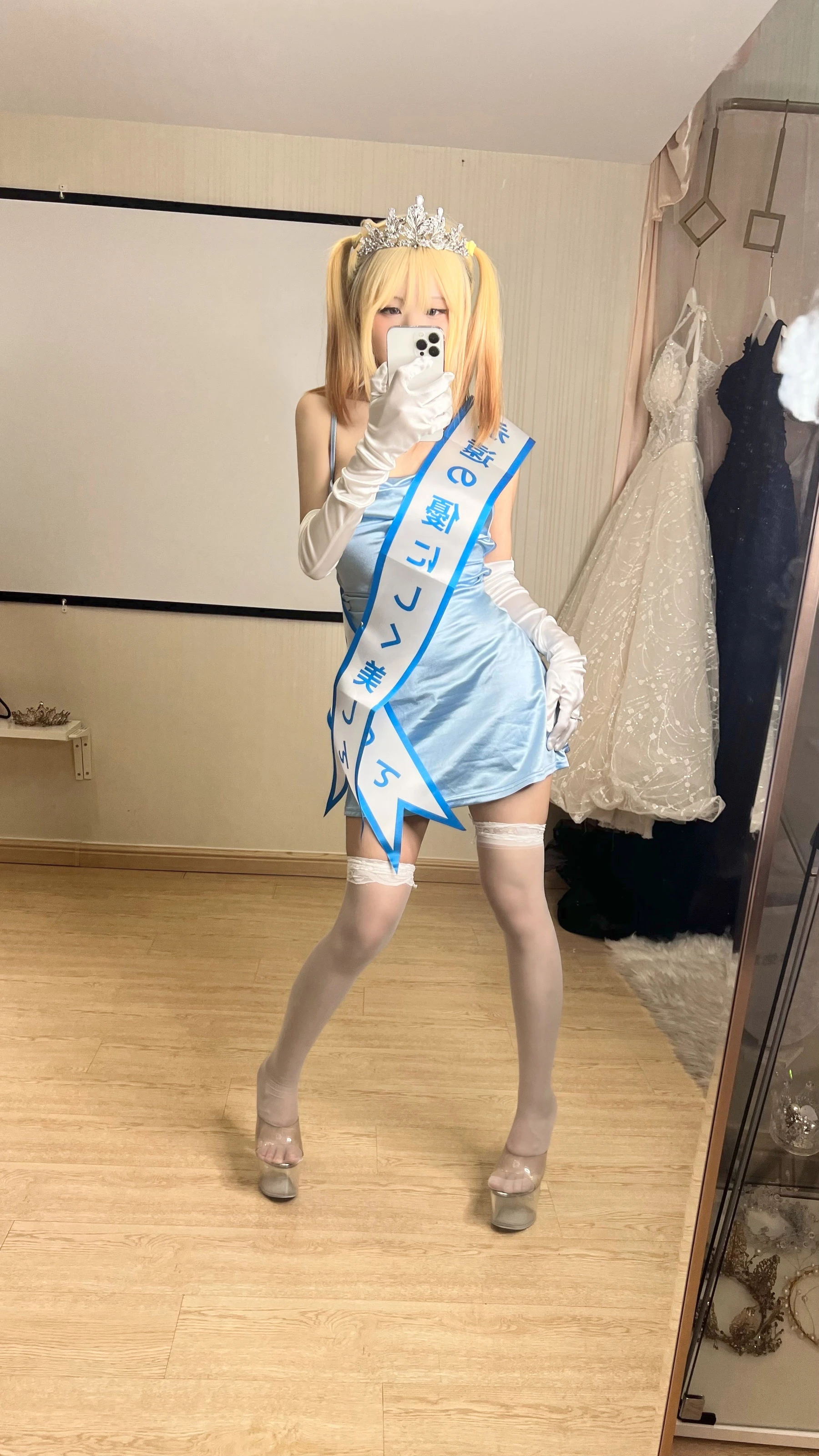 [紅人]周詩怡街拍超清藝術珍藏：周詩怡優雅演繹美腿完美魅力釋放寫真藝術 - 36