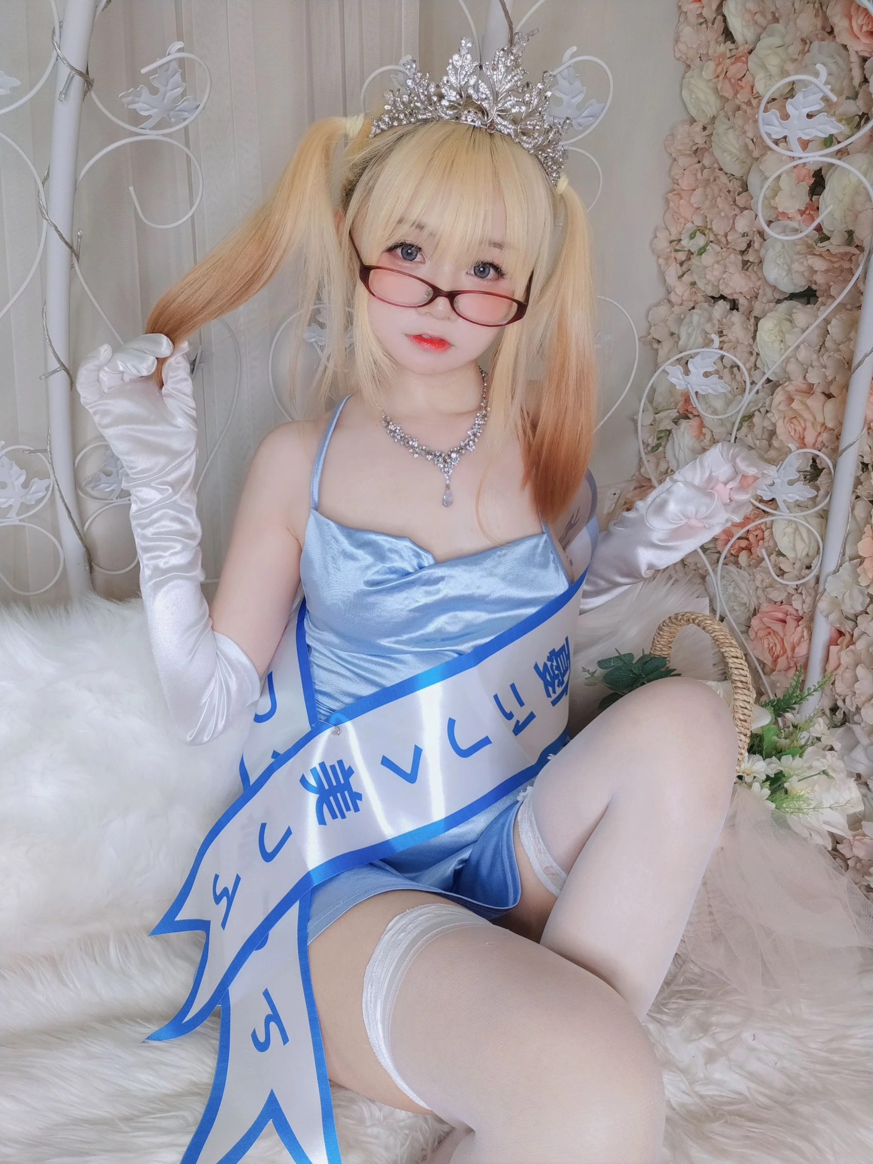 [紅人]周詩怡街拍超清藝術珍藏：周詩怡優雅演繹美腿完美魅力釋放寫真藝術 - 38